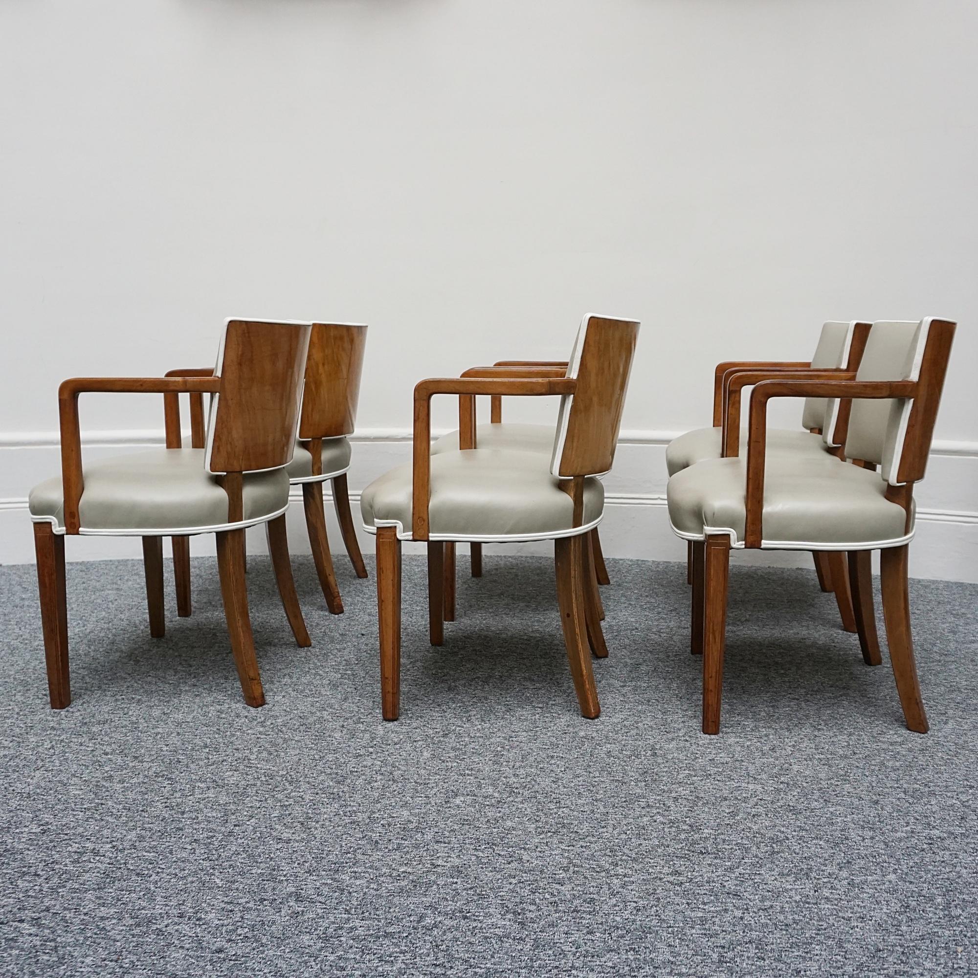 An Art Deco Dining Suite by Heal's of London 10
