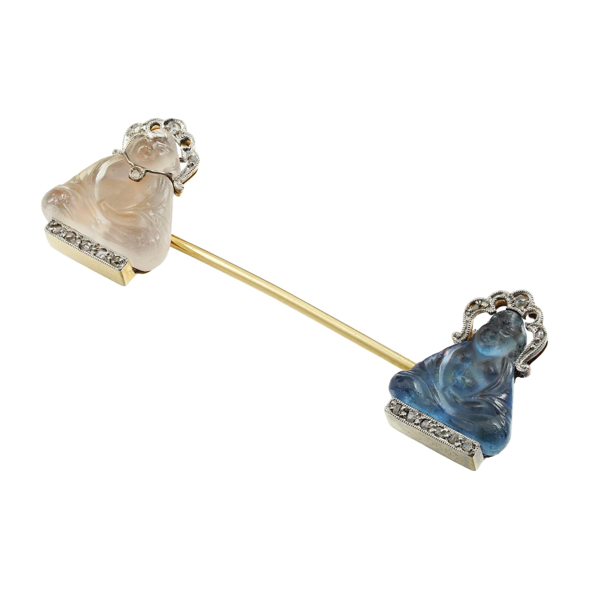 An Art Deco Double Buddha Jabot Pin In Good Condition For Sale In London, GB