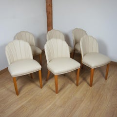 An Art Deco Eight Seater Dining Suite by Hille of London