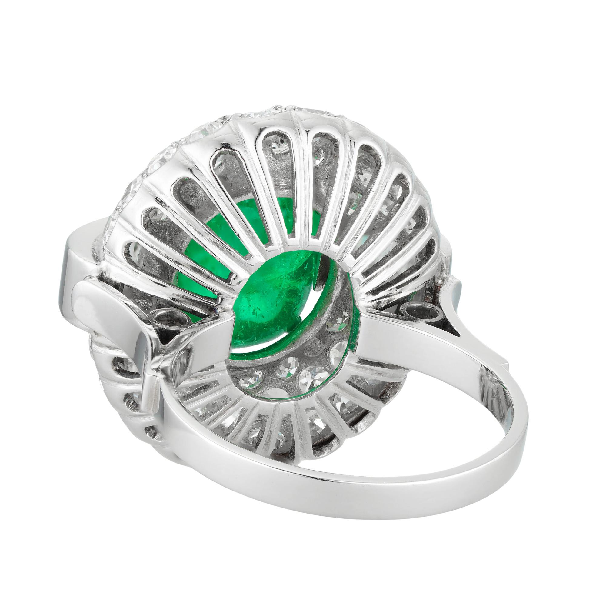 Sugarloaf Cabochon An Art Deco emerald and diamond bombe cluster ring For Sale