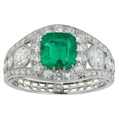 Art-Deco Emerald and Diamond Ring