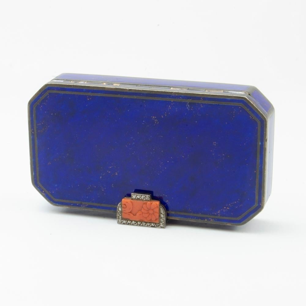 French An Art Deco Enamel Vanity case Coral & Diamond Makeup Box c.1920 For Sale
