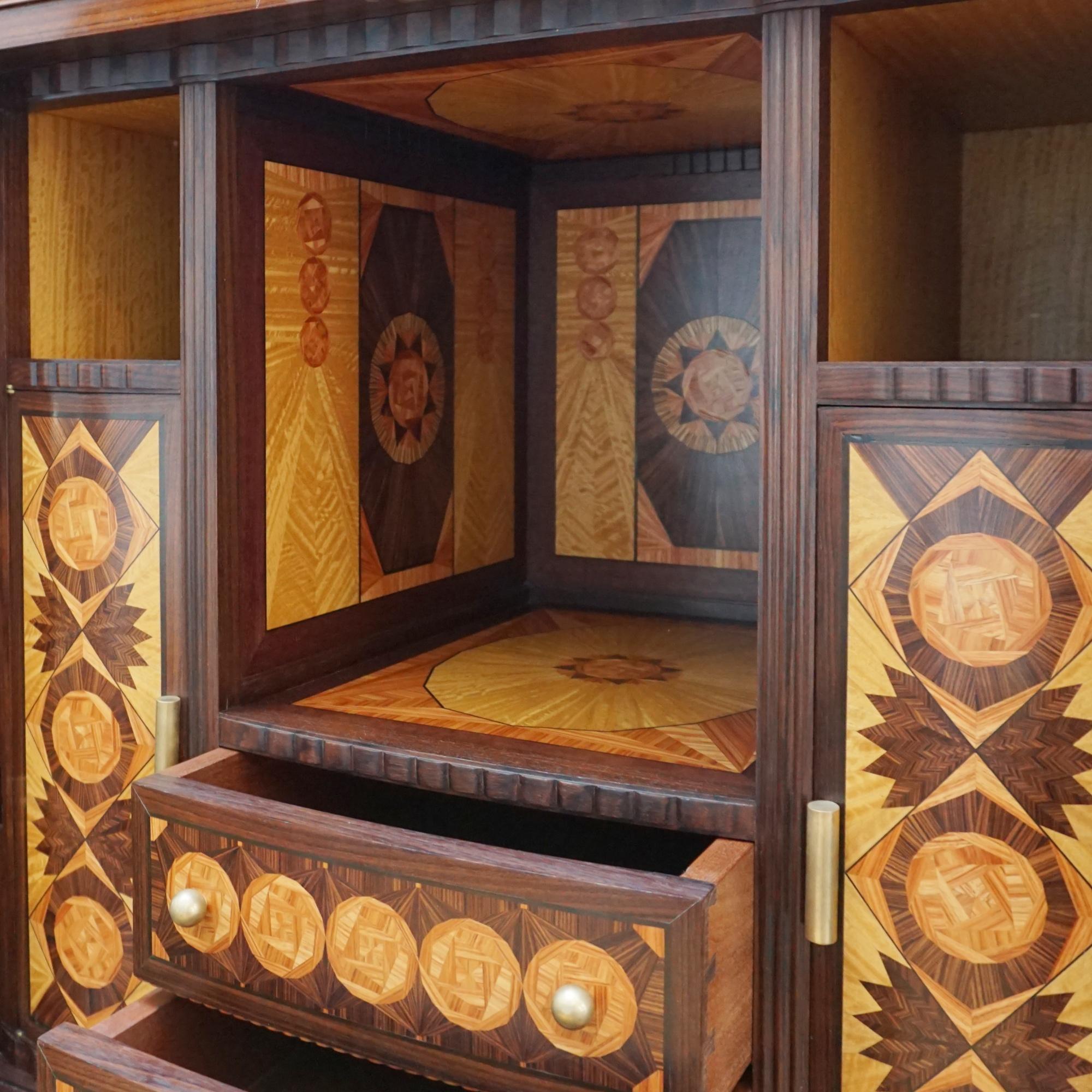 Secretaire Art Déco con intarsi in legno di raso ed ebano Macassar in vendita 1