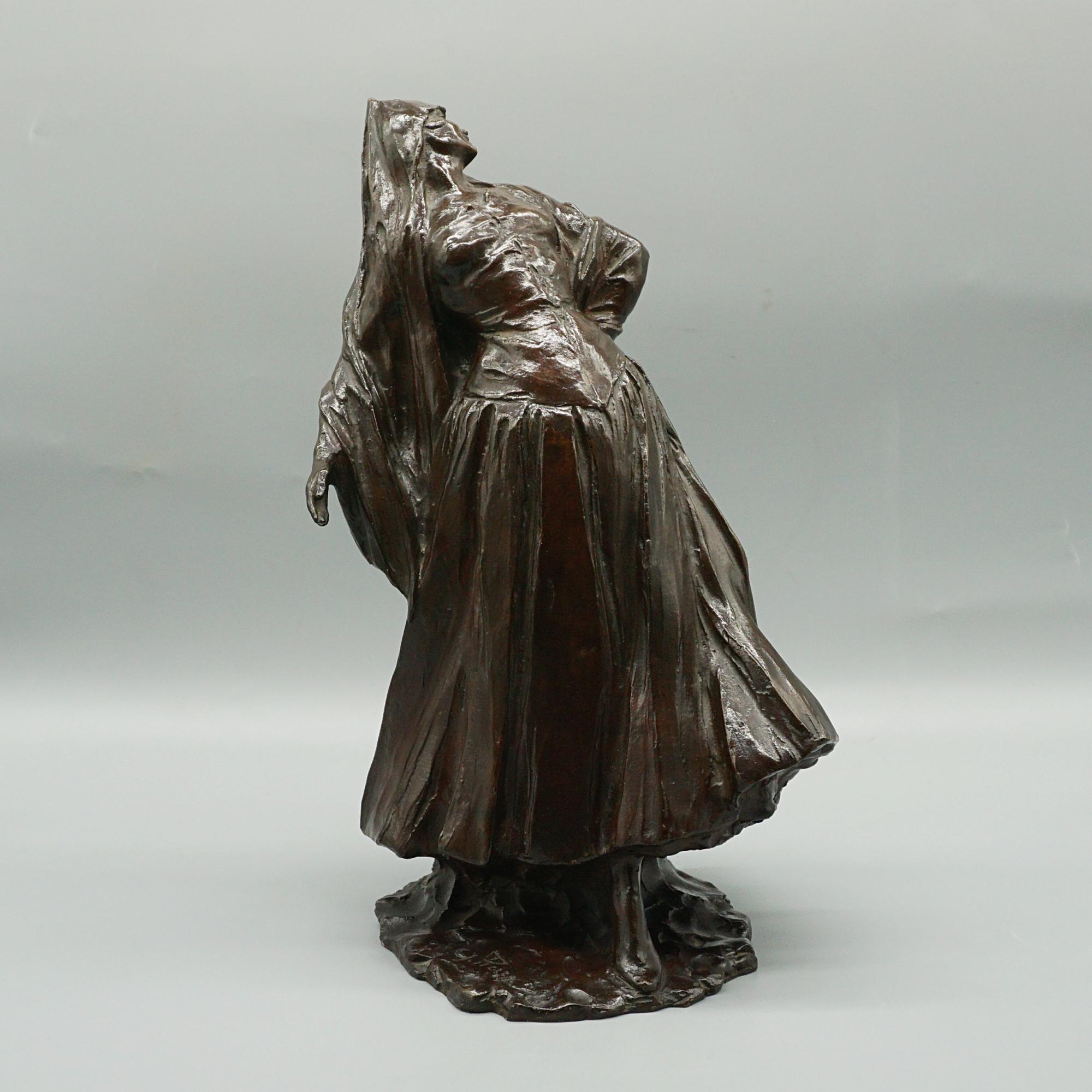 An Art Deco Figurative Sculpture of A Classically Dressed Belgian Woman For Sale 3