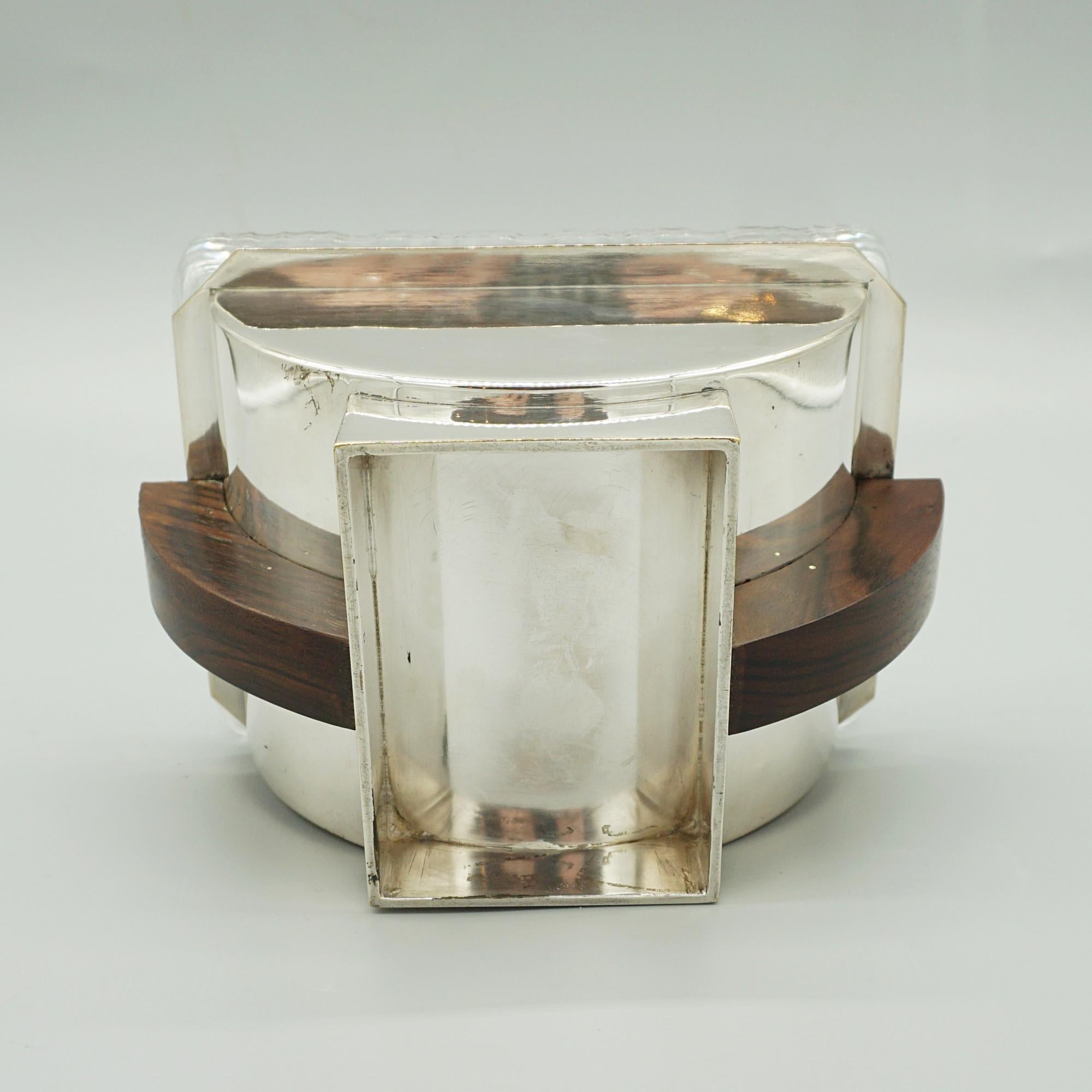 Plato francés Art Déco chapado en plata con inserto de cristal en venta 3