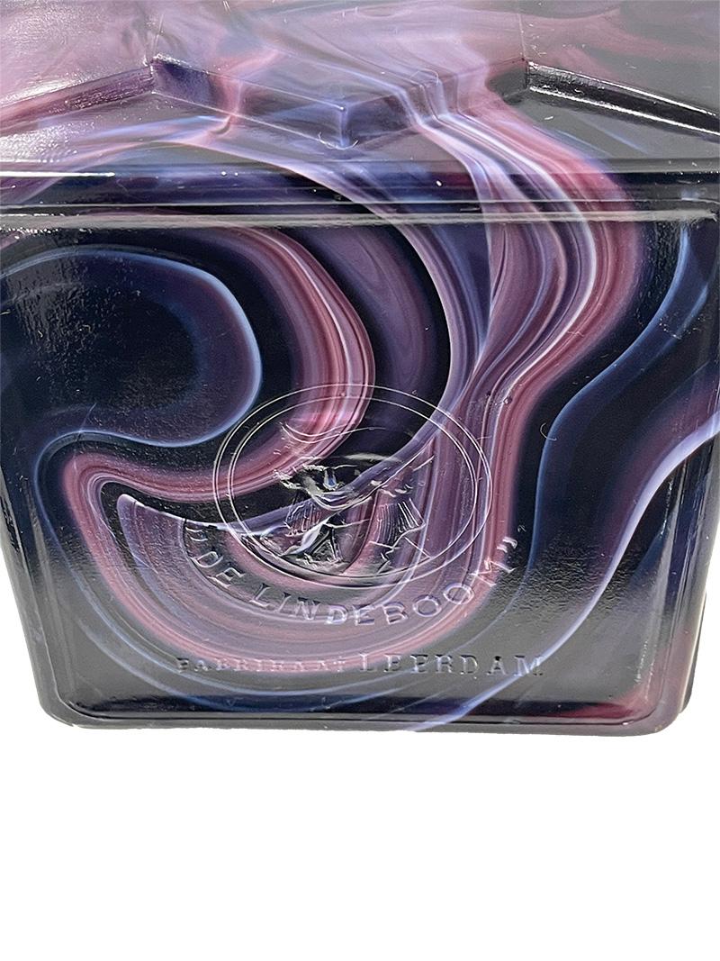 Una caja de cristal Art Déco 