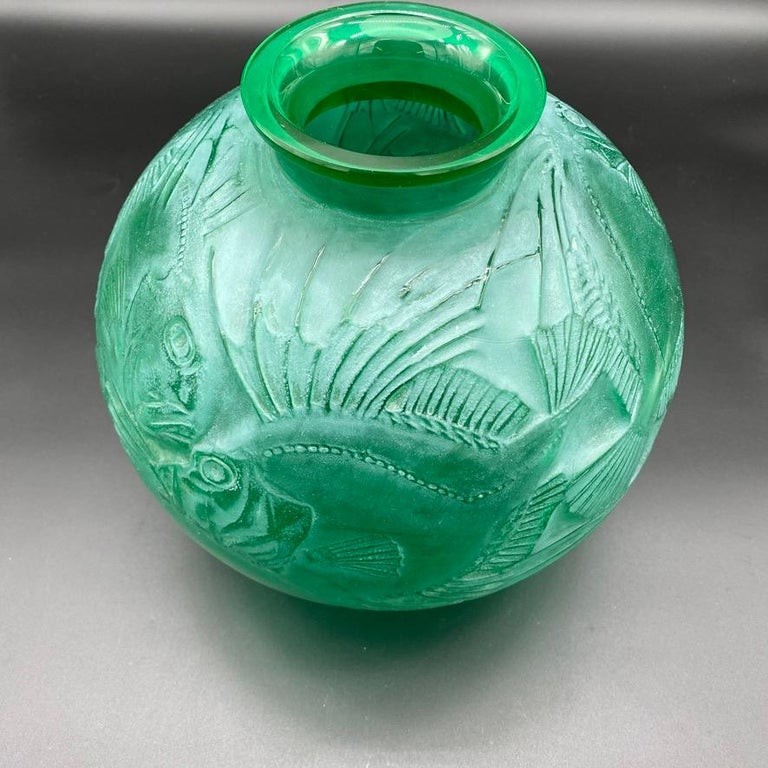 an Art Deco Green Glass Poisson Vase by R.Lalique For Sale at 1stDibs