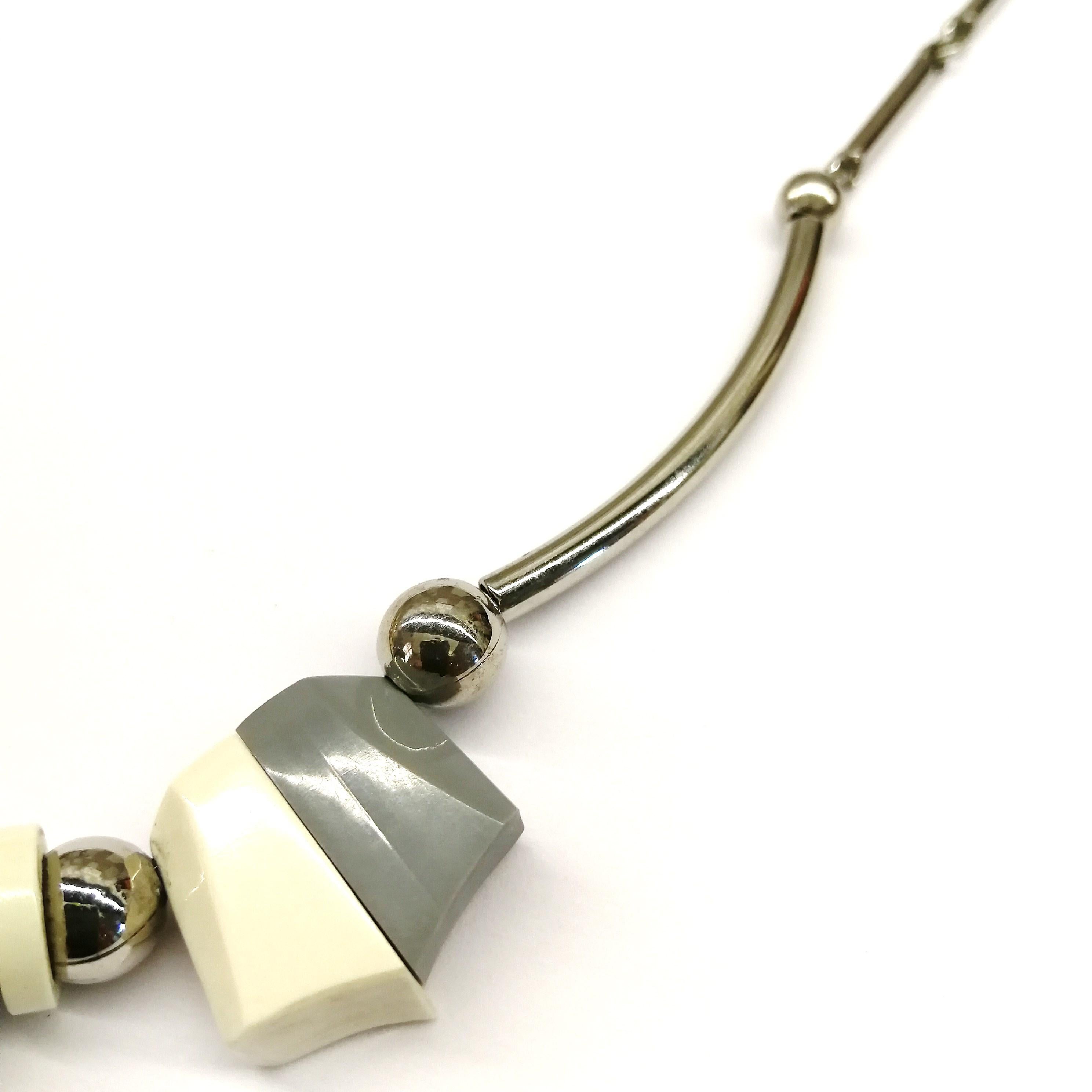 An Art Deco grey and cream Bakelite, chrome metal necklace, Germany, 1930s 1