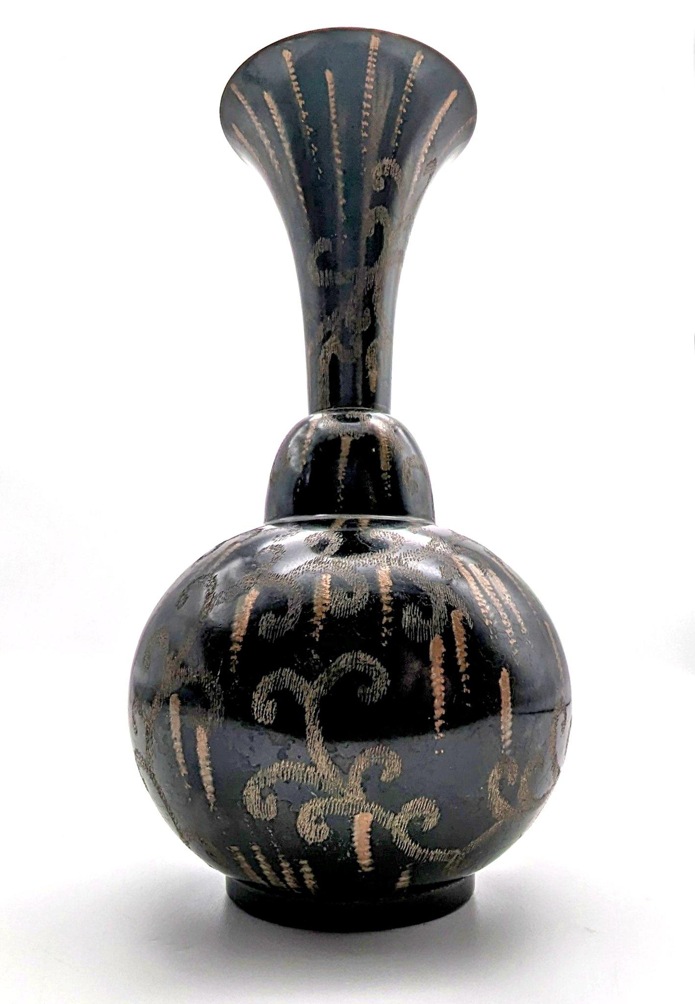Eine Ikora-Vase 29/22 im Art déco-Stil, hergestellt ca. 1925 von der W.M.F. W. (Frühes 20. Jahrhundert) im Angebot