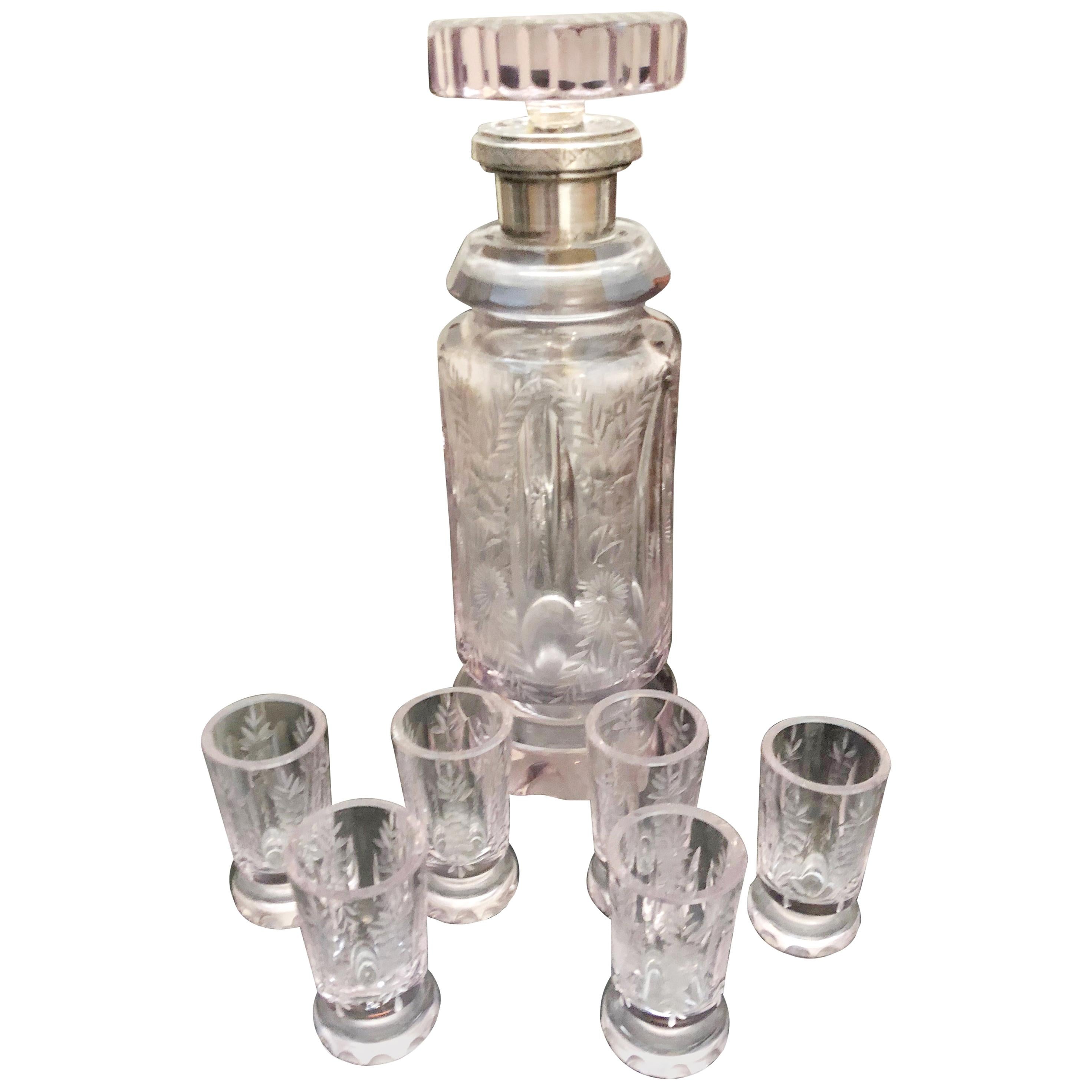 Art Deco Italian Pink Hand-Engraved Crystal Liquor Set, circa 1940