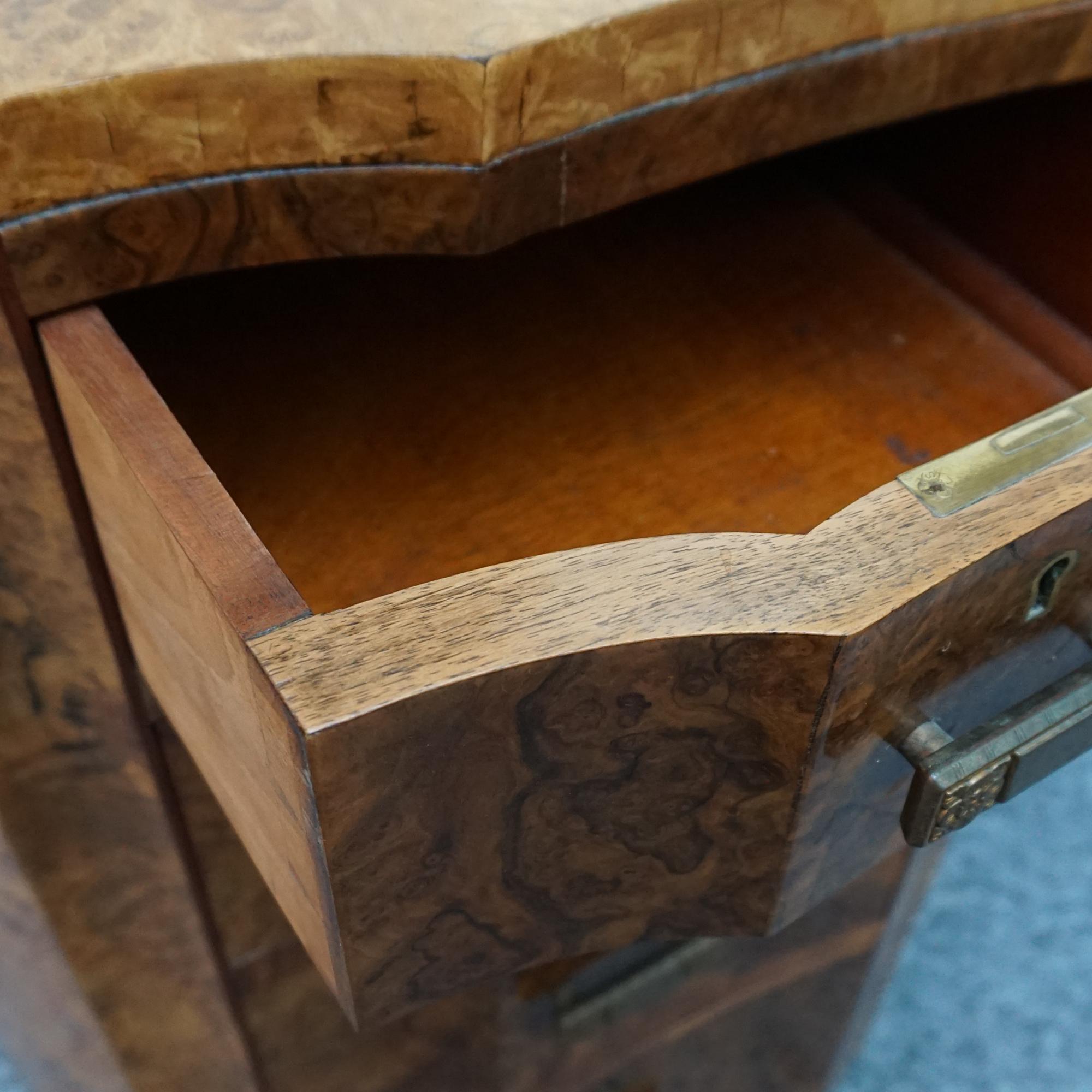 An Art Deco Kidney Shaped. Burr Walnut Desk For Sale 2
