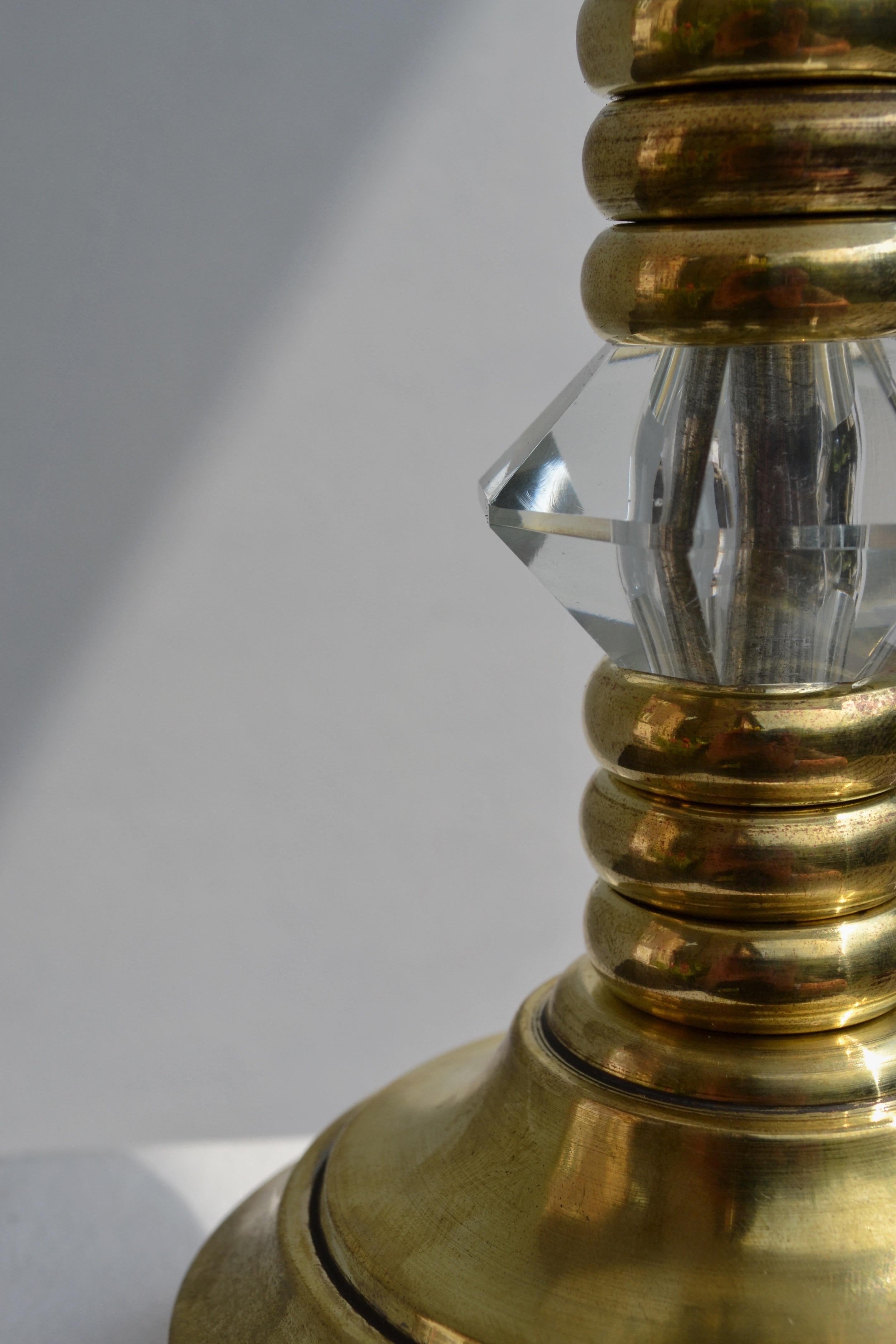 Français Lampe Art déco en laiton et verre - France - 1930 en vente