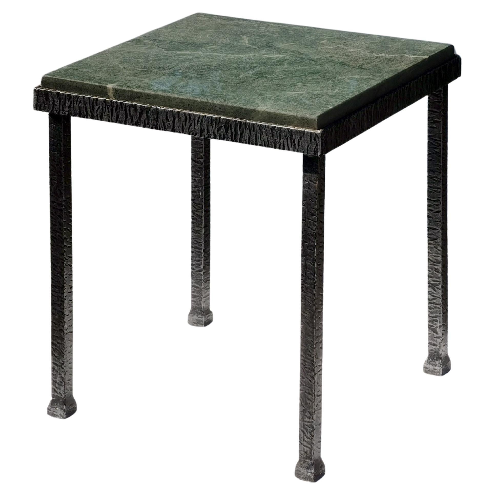 MESA LATERAL MODERNISTA ART-DECO en el espíritu de EDGAR BRANDT, Francia 1930 en venta
