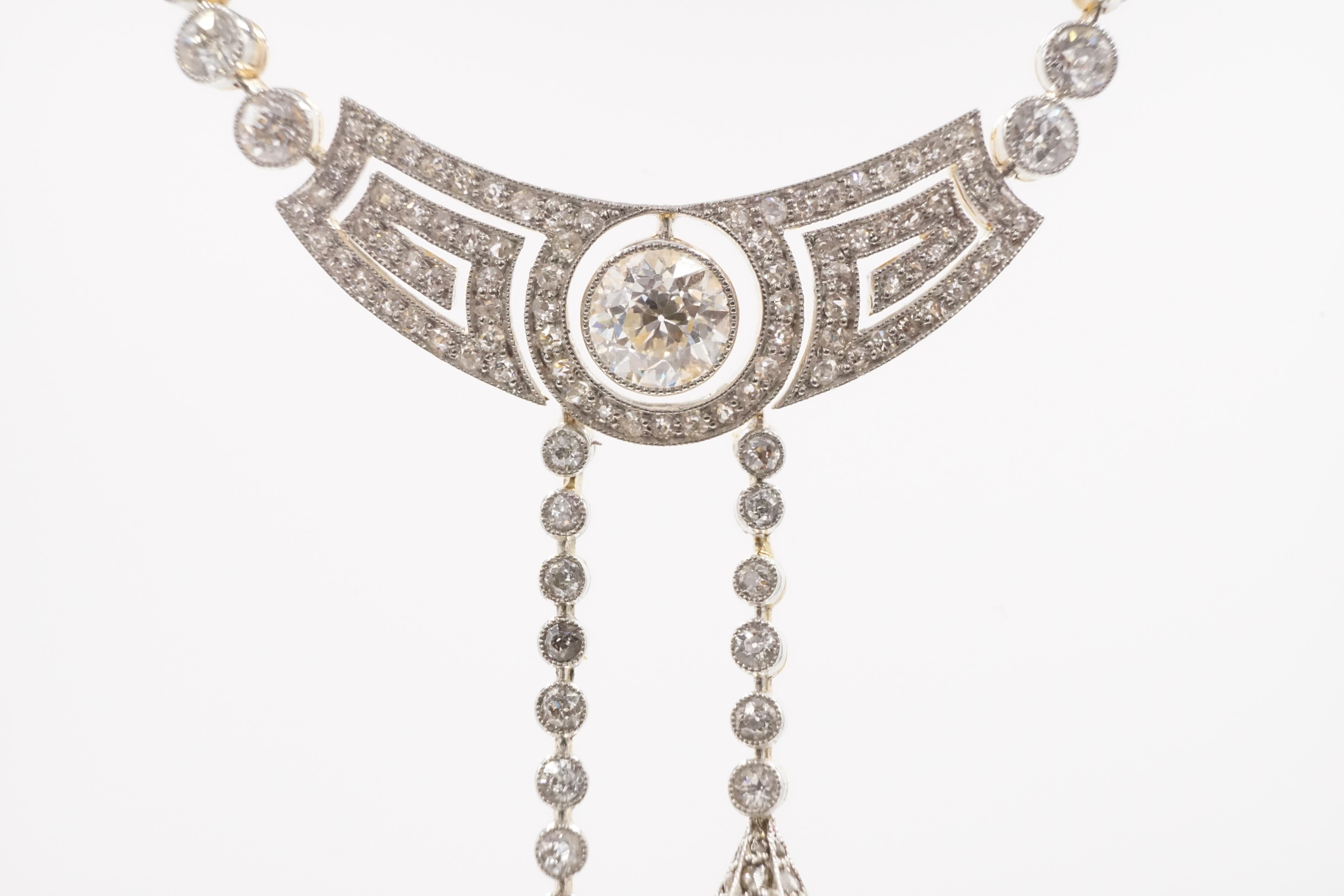 Art Deco Natural Pearl and Diamond Necklace with Cert and Original Box In Excellent Condition In London, GB