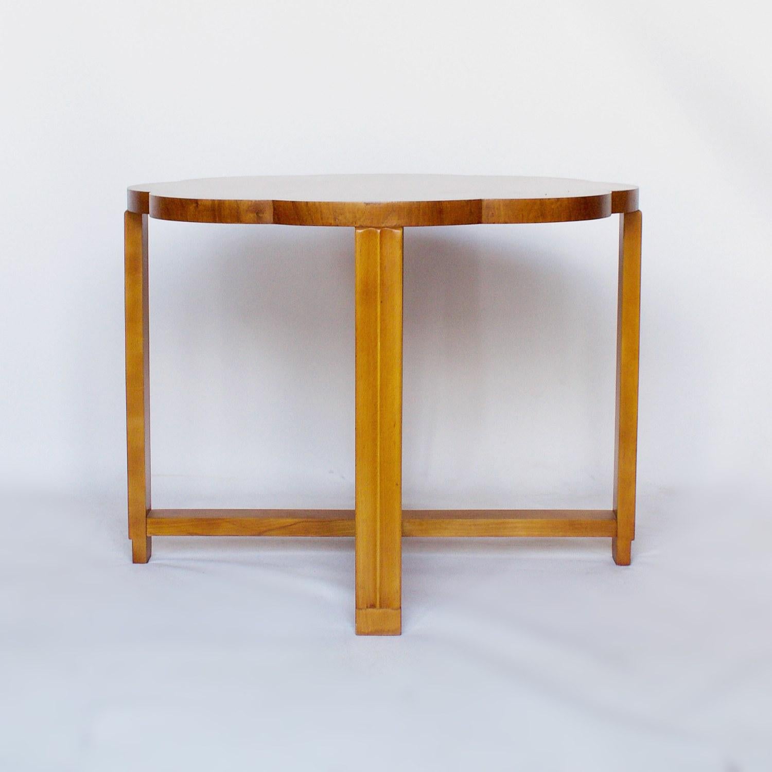 Mid-20th Century Art Deco Nest of Tables by Harry & Lou Epstein Burr Walnut, circa 1930