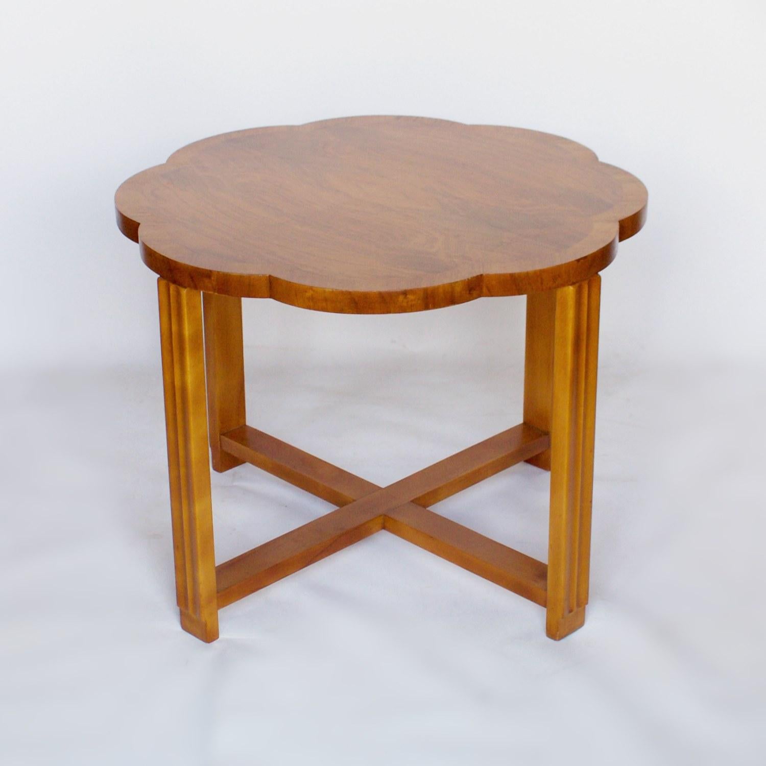 Art Deco Nest of Tables by Harry & Lou Epstein Burr Walnut, circa 1930 1