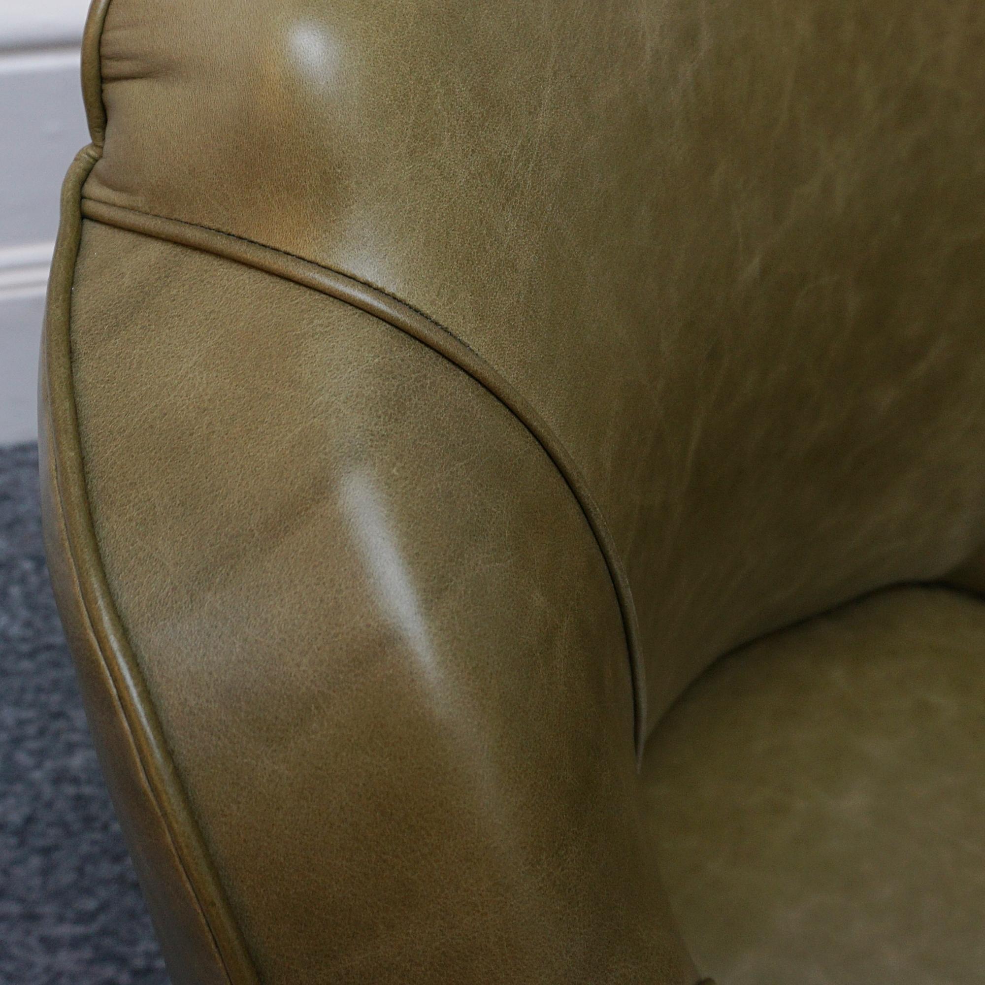 An Art Deco Olive Green Leather Cloud Chair In Good Condition For Sale In Forest Row, East Sussex