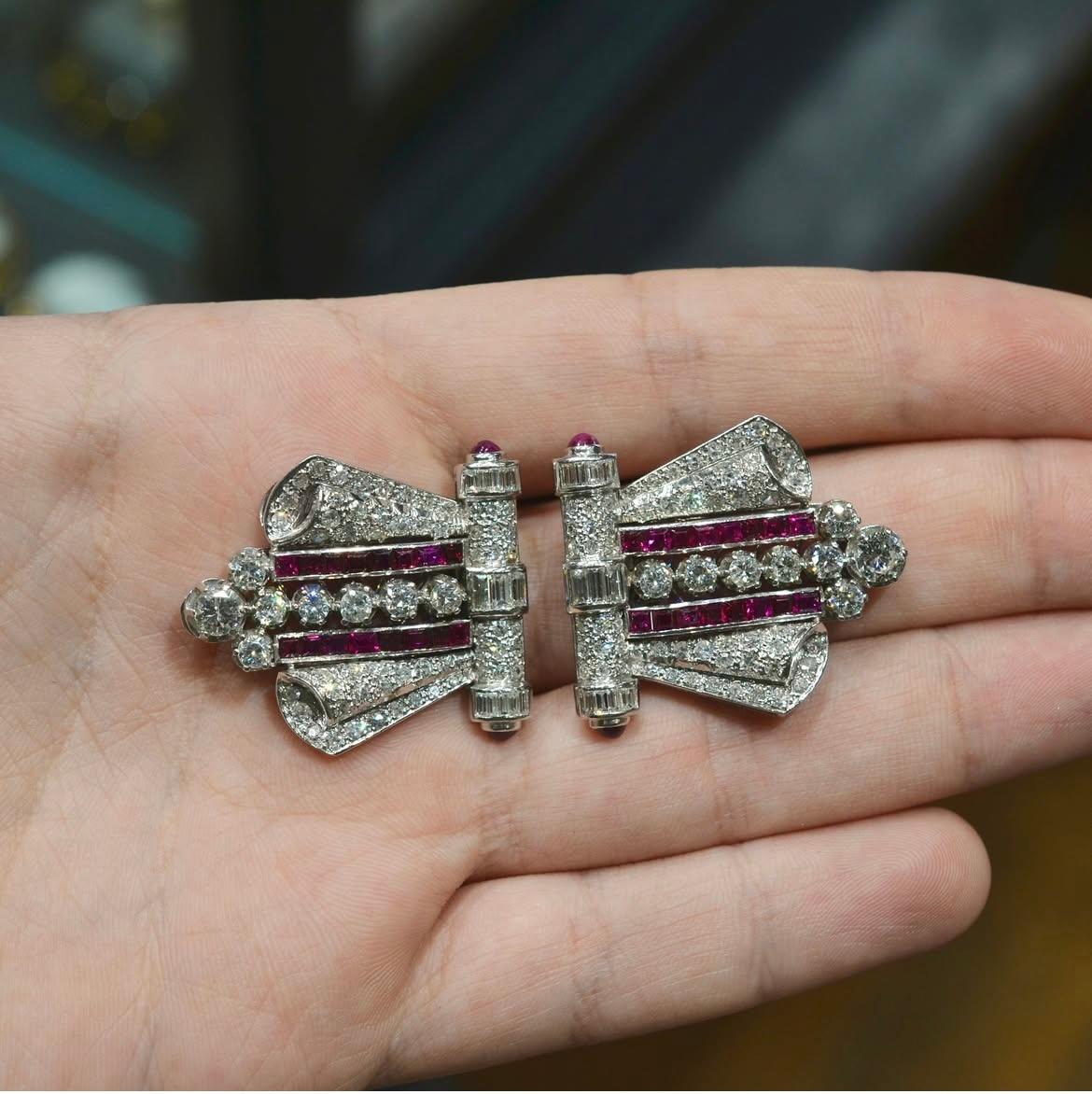 An Art Deco Platinum Diamond And Ruby Double Clip Brooch For Sale 1
