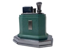 An Art Deco Ronson Octette Touch Tip Table Lighter Green Enamel & Chrome