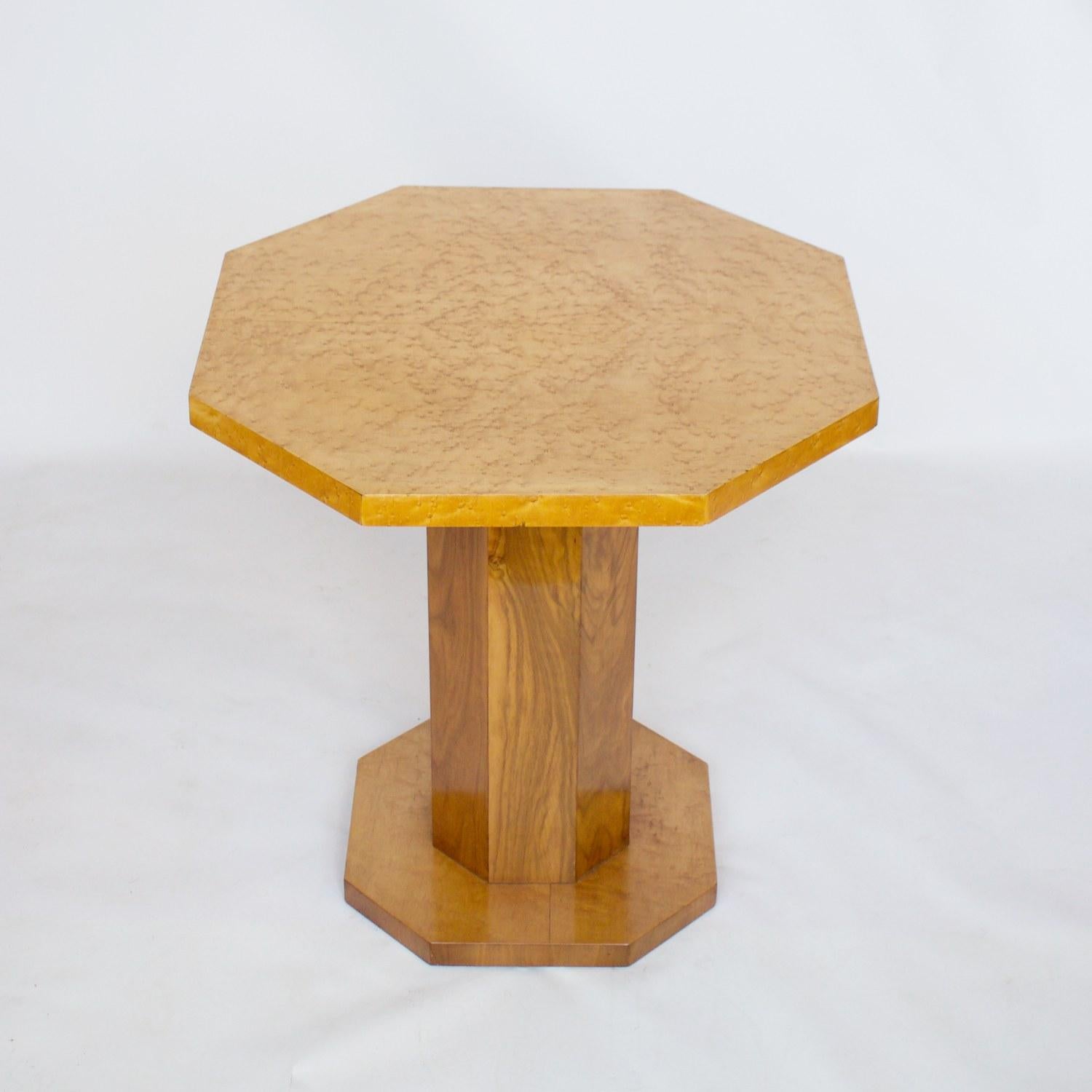 Art Deco Side Table with Birdseye Maple and Burr Walnut Veneers 2