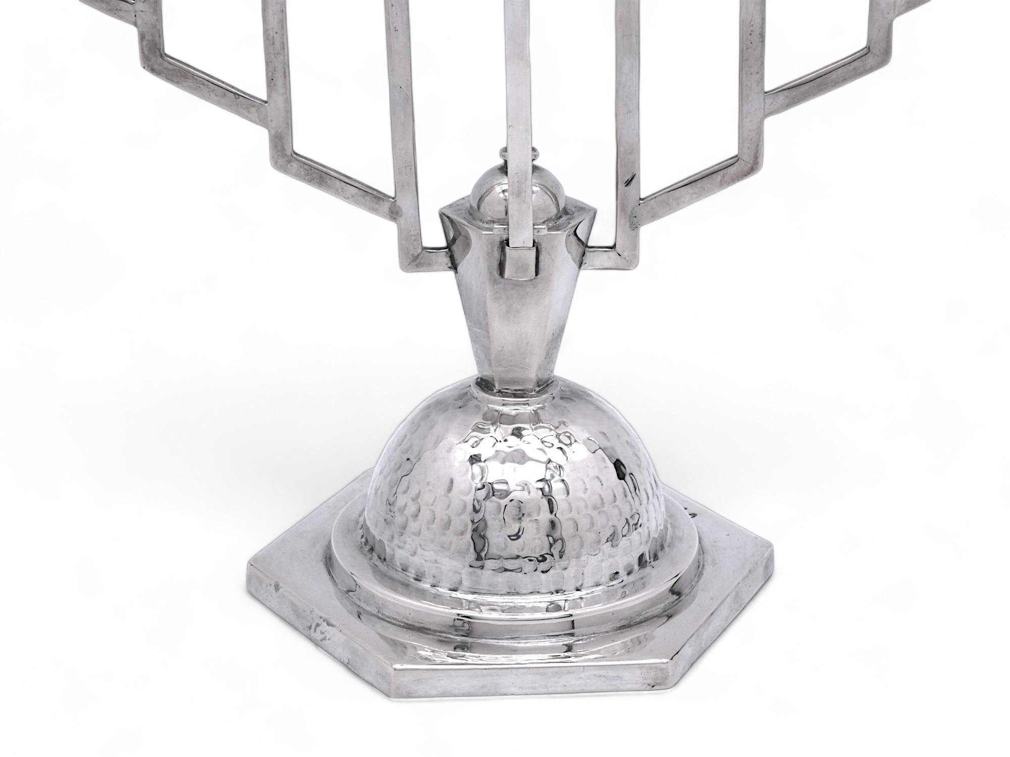 Art Déco Menorah di Hanukkah in argento Art Deco, Austria CIRCA 1920 in vendita