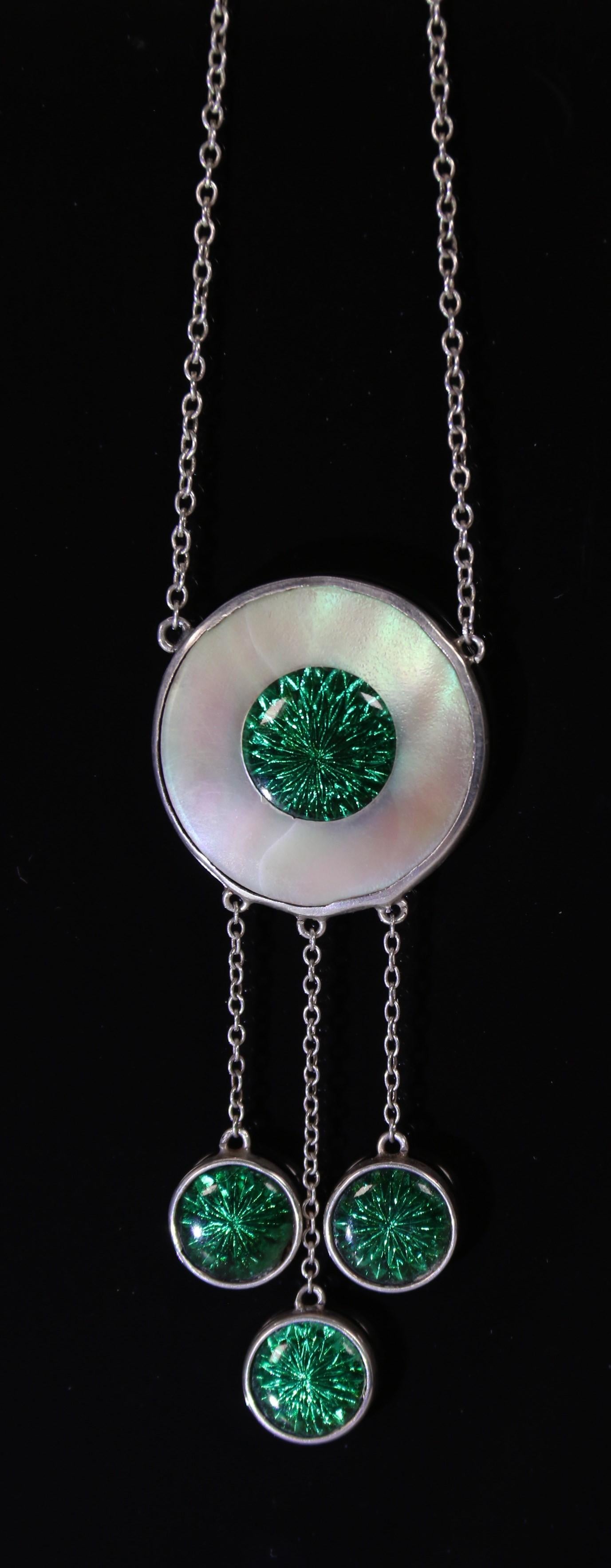 An Art Deco silver mother of pearl green enamel necklace/pendant circa 1920 In Good Condition In Central England, GB