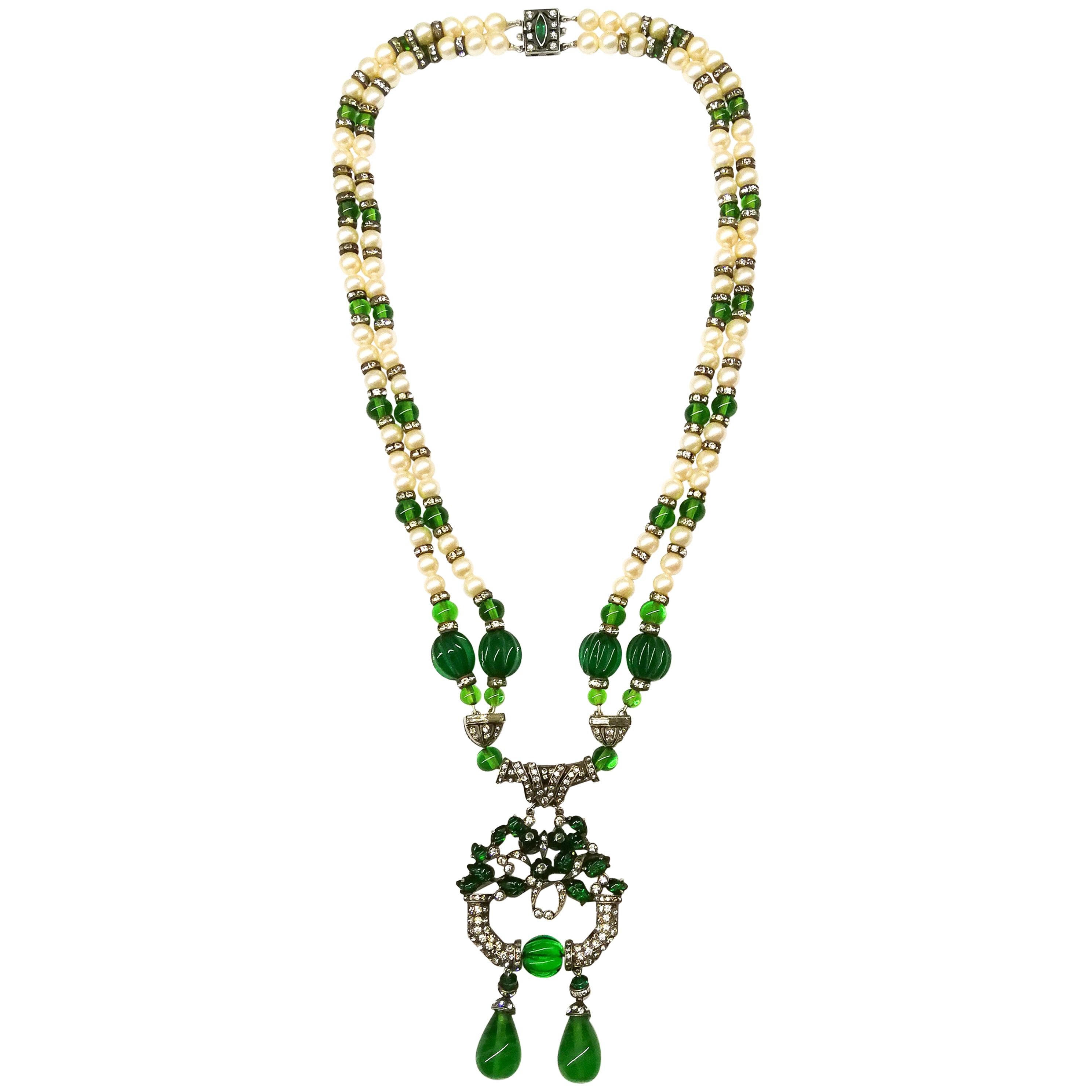 An Art Deco silver, paste and emerald glass sautoir necklace, France, 1920s