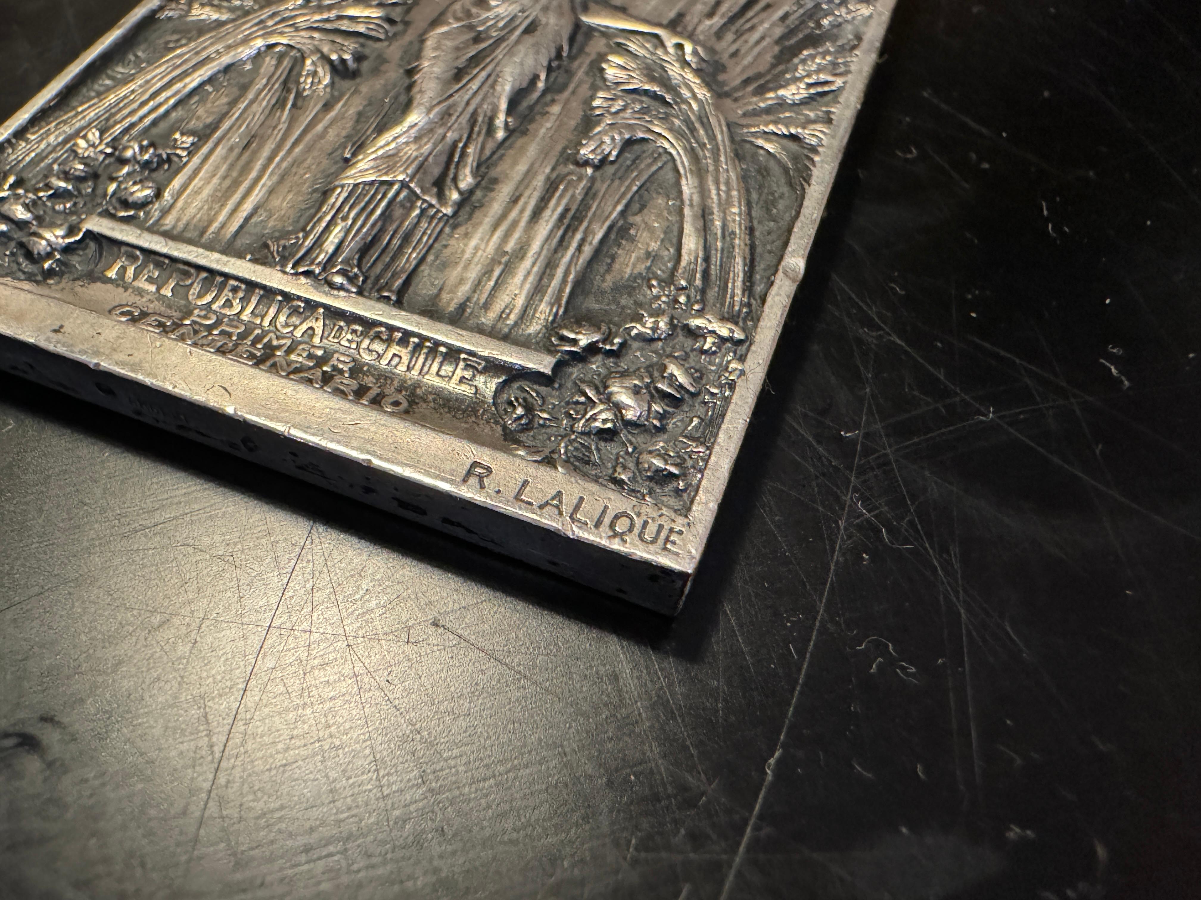 Art Déco Una placca d'argento Art Deco di René Lalique in vendita
