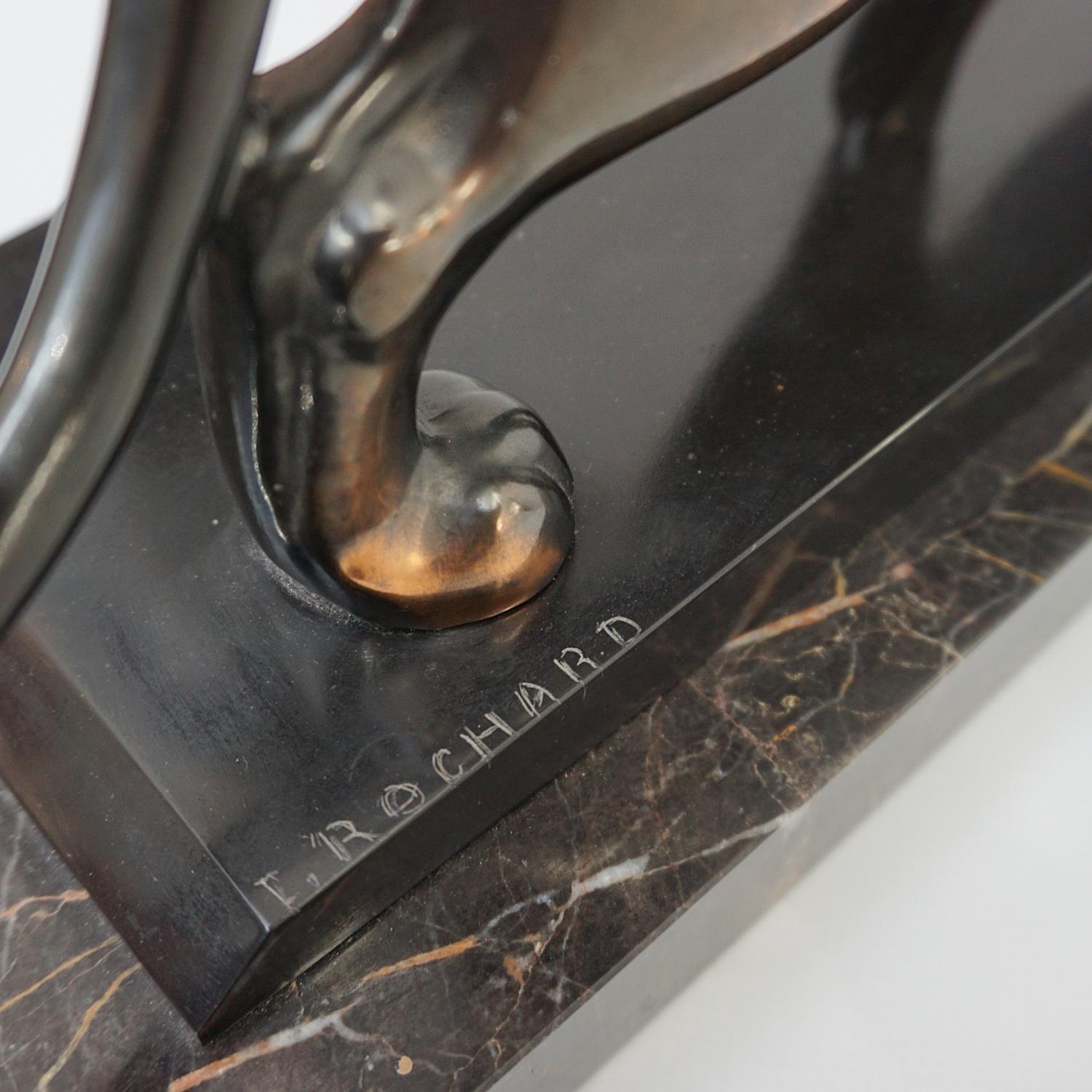 An Art Deco Spelter Sculpture by Irénée Rochard In Good Condition In Forest Row, East Sussex