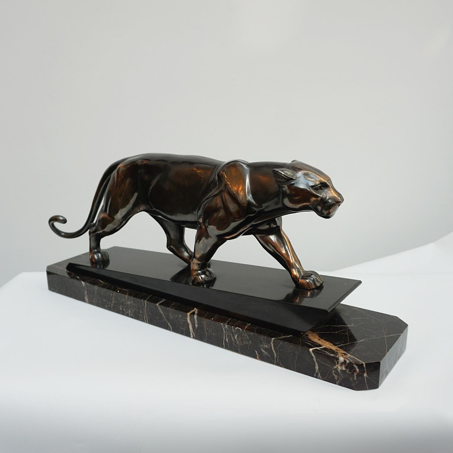 An Art Deco Spelter Sculpture by Irénée Rochard 1