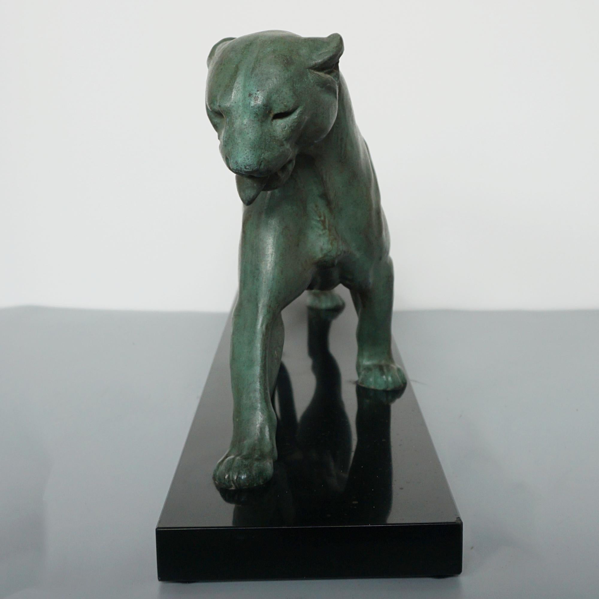 An Art Deco Striding Panther by Plagnet In Good Condition In Forest Row, East Sussex