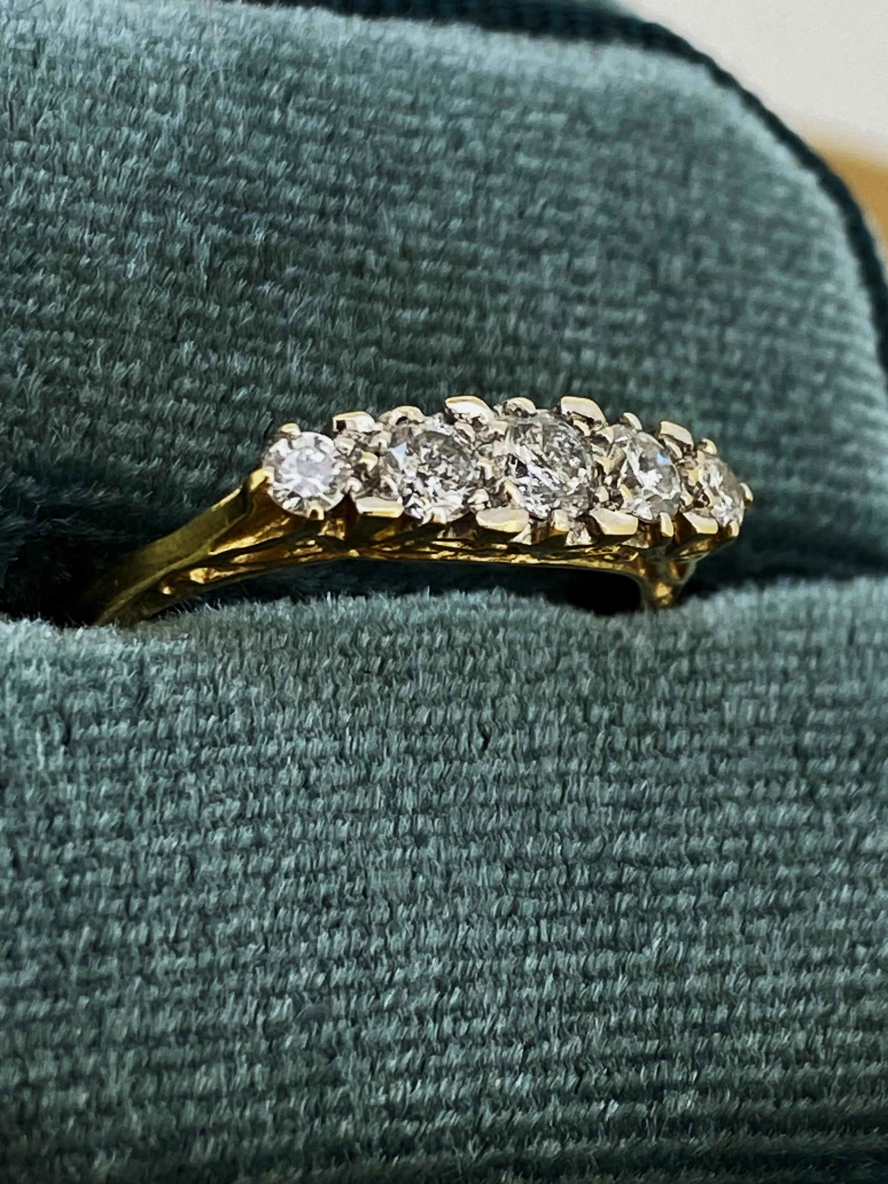 Art Deco An Art-Deco Style 5-Stone Half-Hoop 0.65ct Diamond Ring. English hallmarks. For Sale