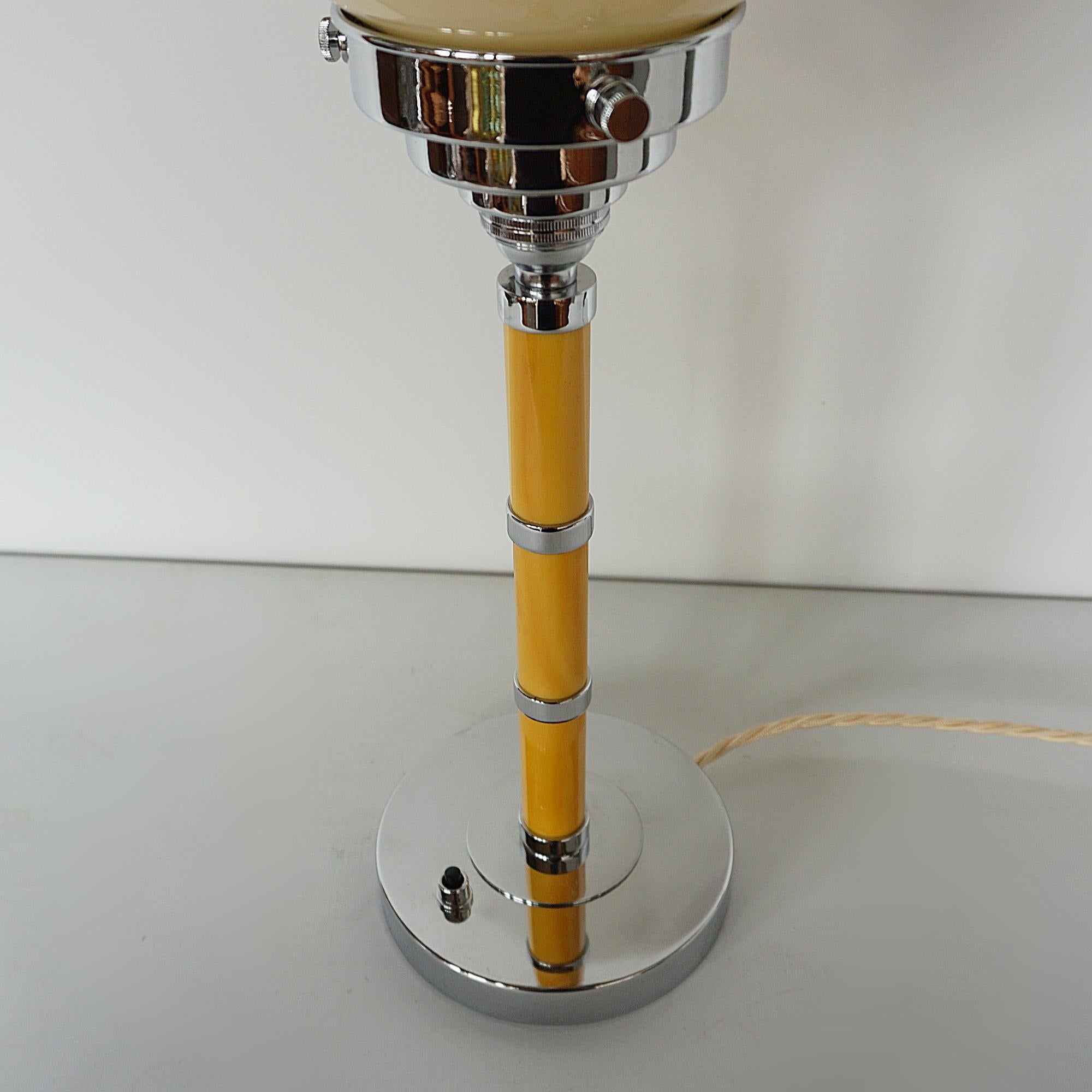 English An Art Deco Style Chrome & Bakelite Dome Table Lamp