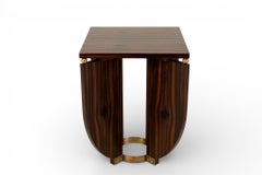 Mesa auxiliar de estilo Art Déco con base de latón