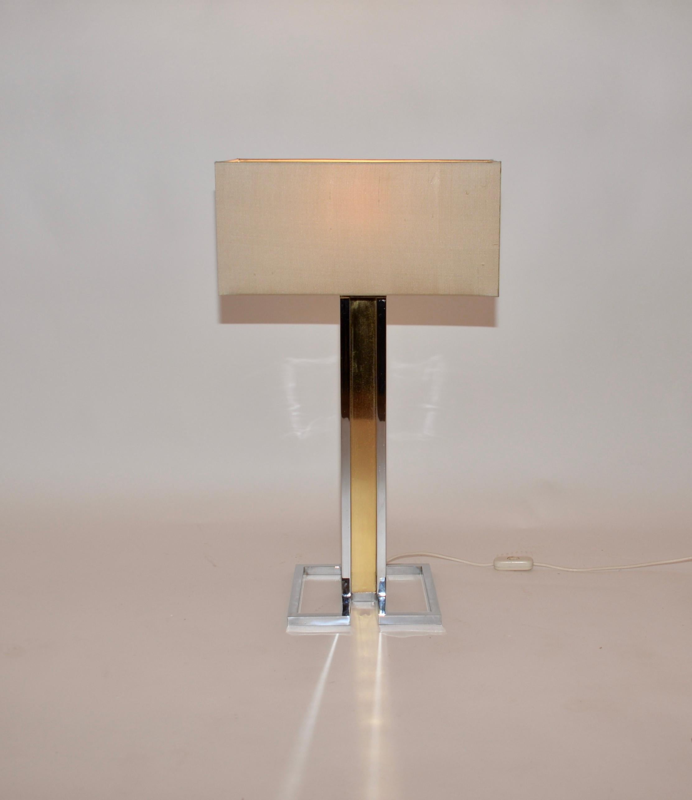 20th Century Art Deco Style Lamp