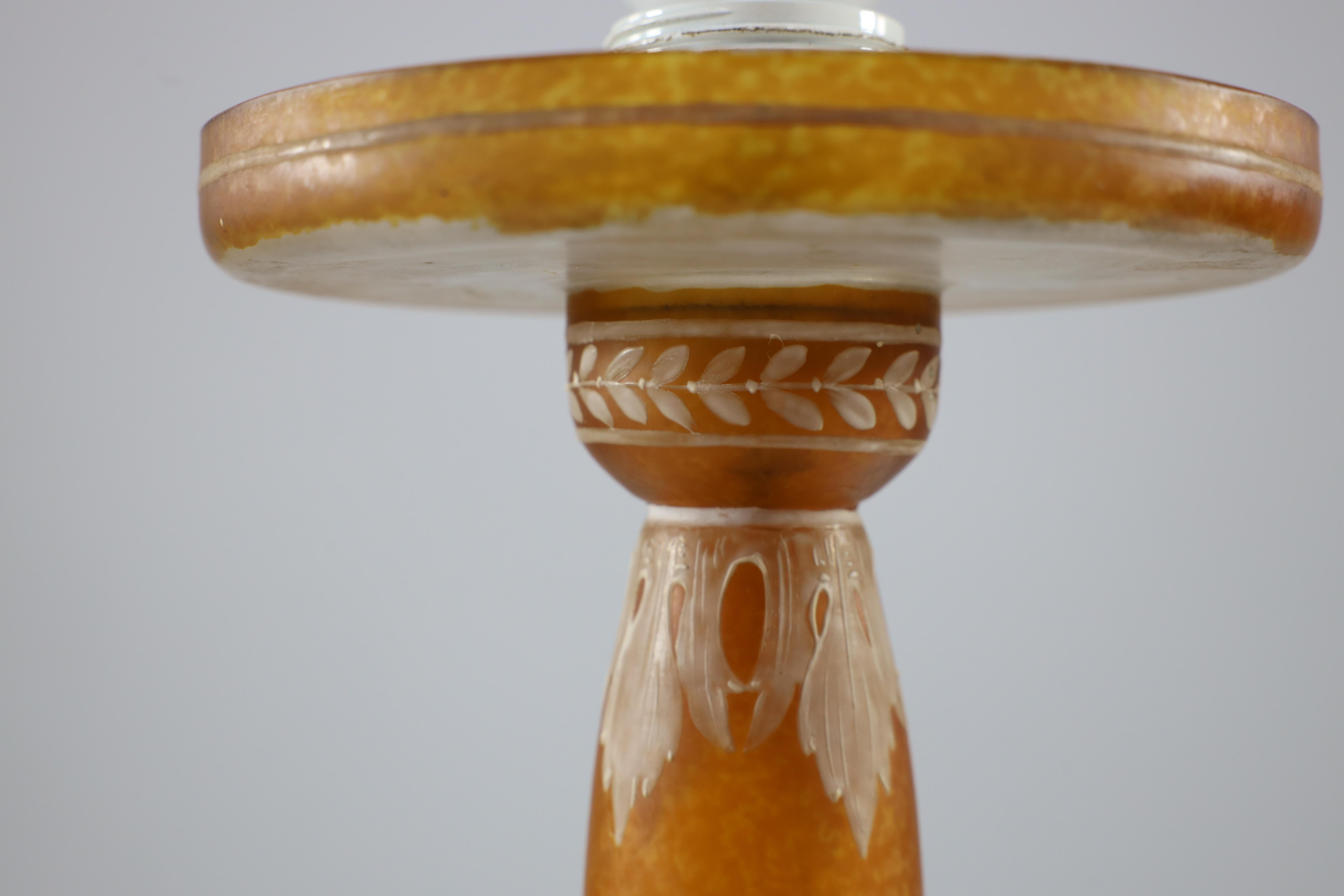 Lampe de table de style Art déco en verre camée peint à la main, orange tacheté en vente 11