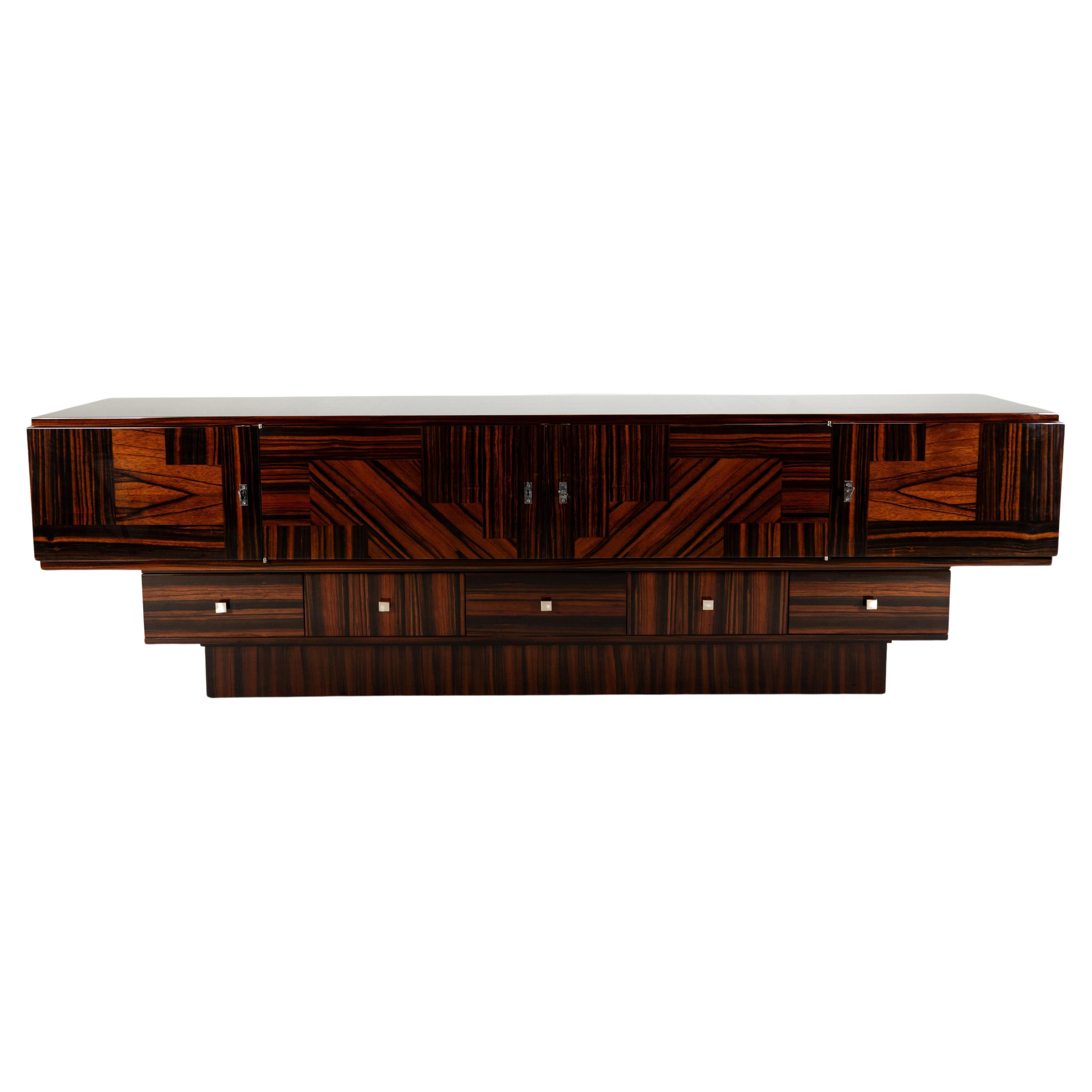 An Art Deco Style Sideboard In Makassar Wood With Four Doors in vendita