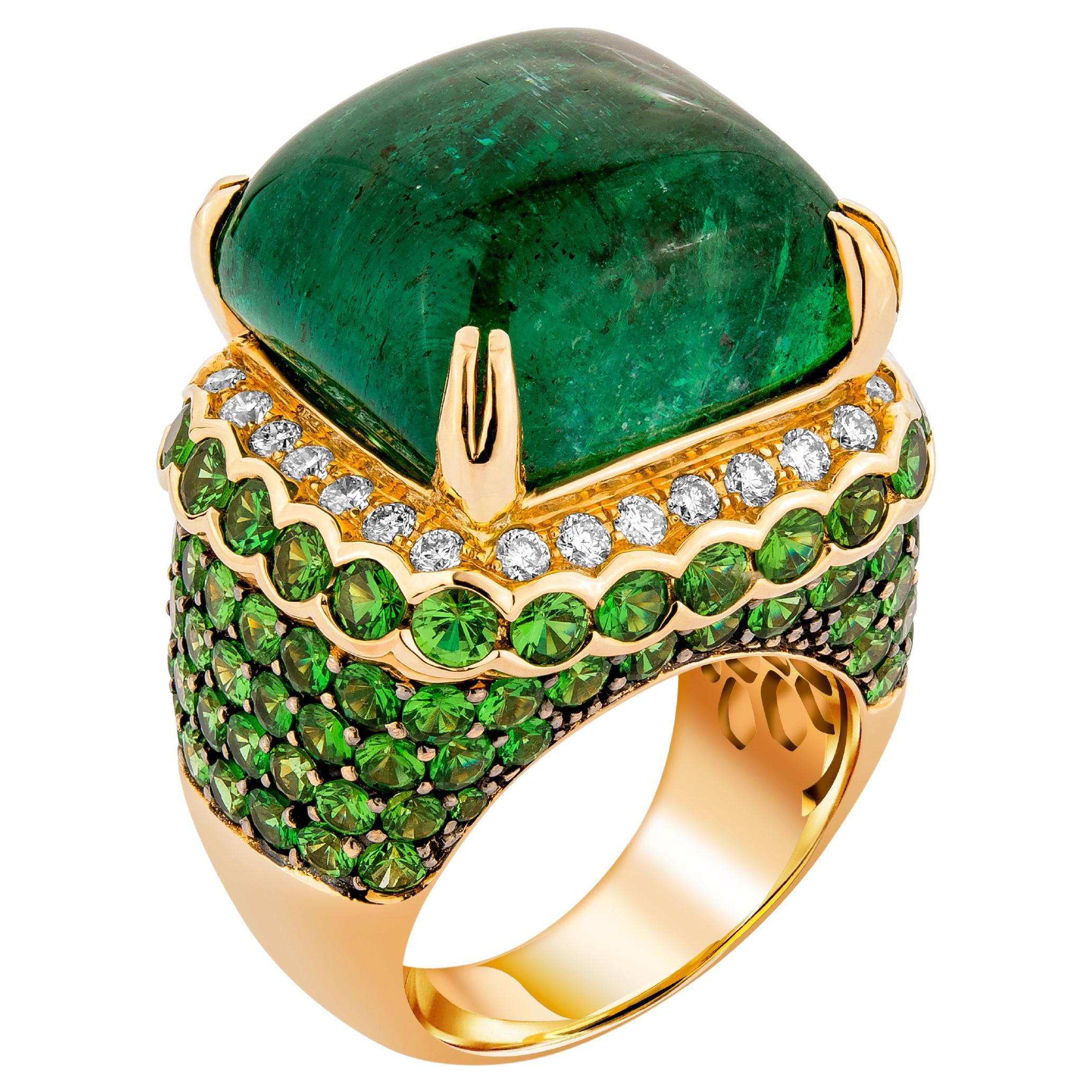 Bague Art Déco en émeraude Sugarloaf de 28,18 carats, certifiée par Guild en vente