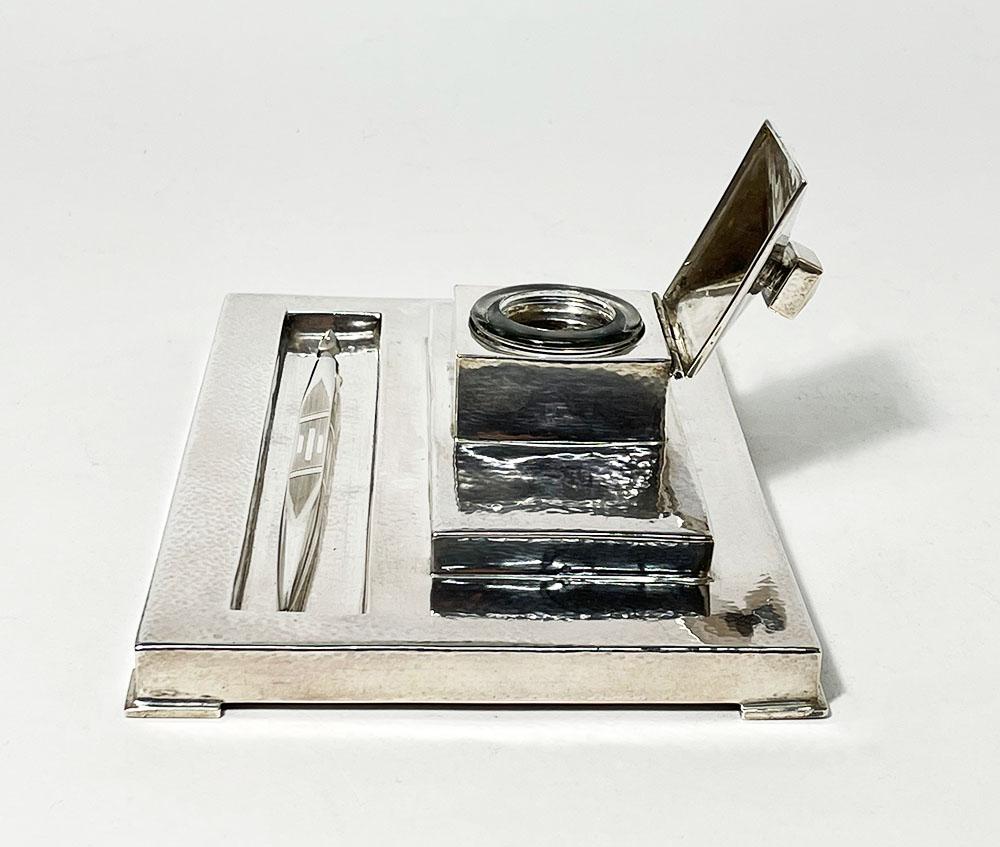 Art-Deco Swedish Hammered Silver Ink Well with Silver Pen For Sale 4