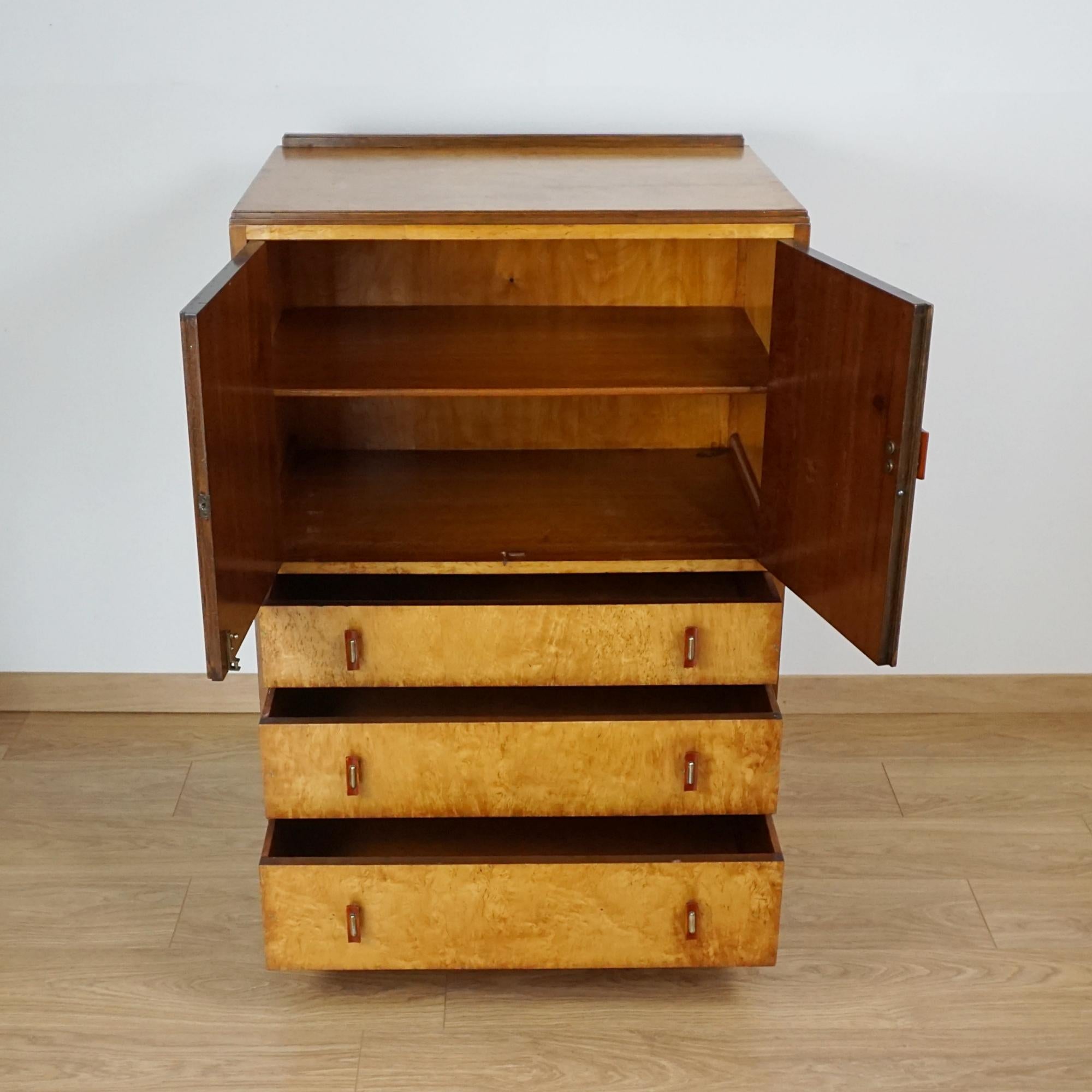 English An Art Deco Tall Boy / Linen Cupboard For Sale