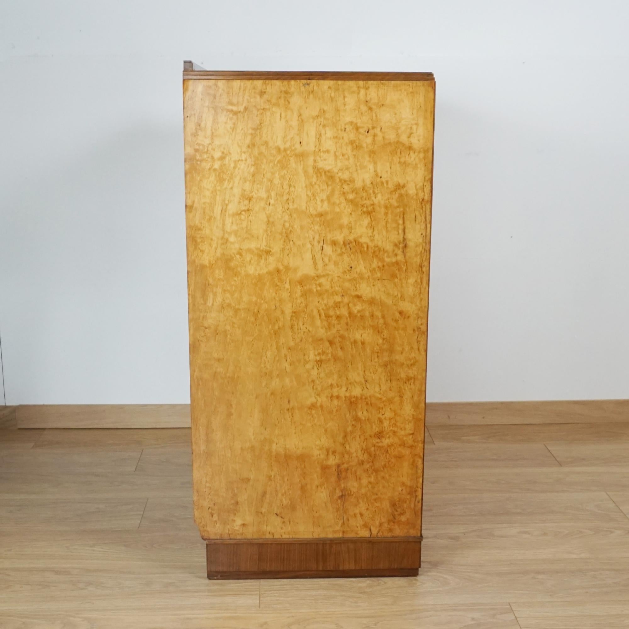 An Art Deco Tall Boy / Linen Cupboard For Sale 2