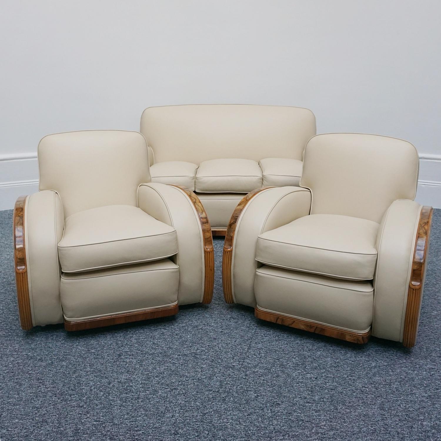 English An Art Deco Three Piece Lounge Suite by Heal's of London Circa 1935 