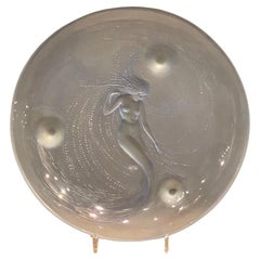 Art Deco Trepied Sirènes Bowl in White and Blue Patinated Glass by R.Lalique