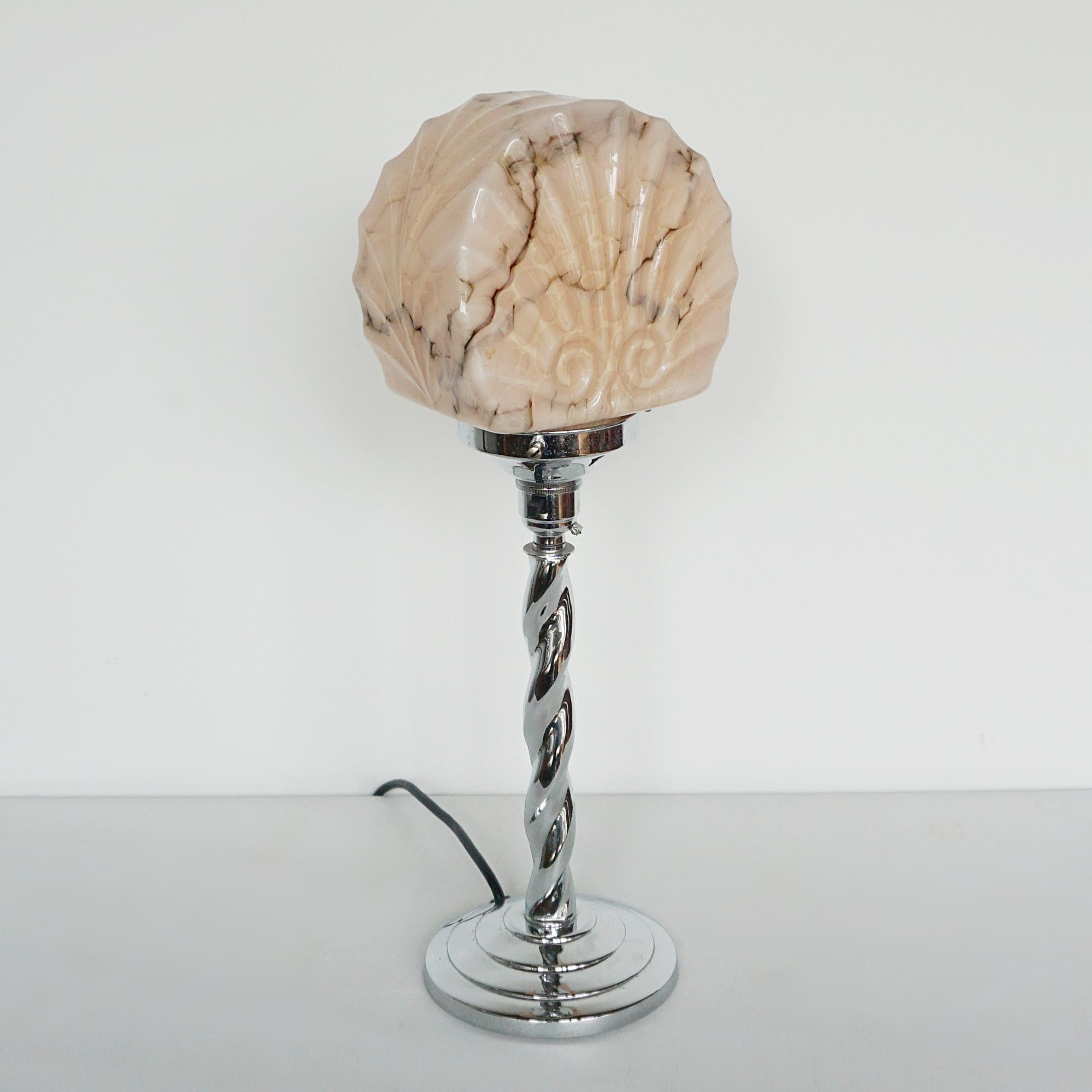 English An Art Deco Twisted Chromed Metal and Marbled Glass Table Lamp For Sale