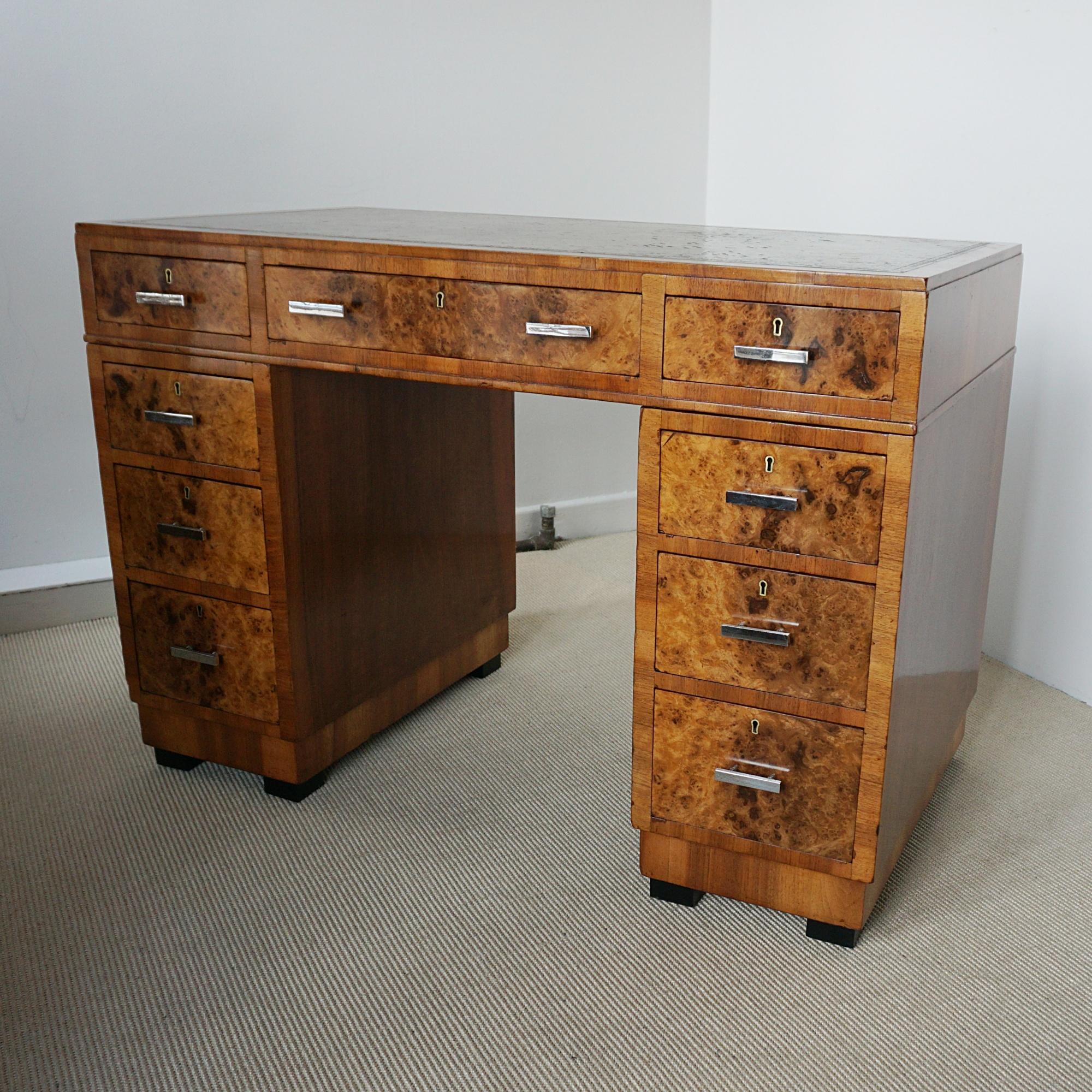 An Art Deco Writing Desk Attributed to Heal's Burr and Figured Walnut 10