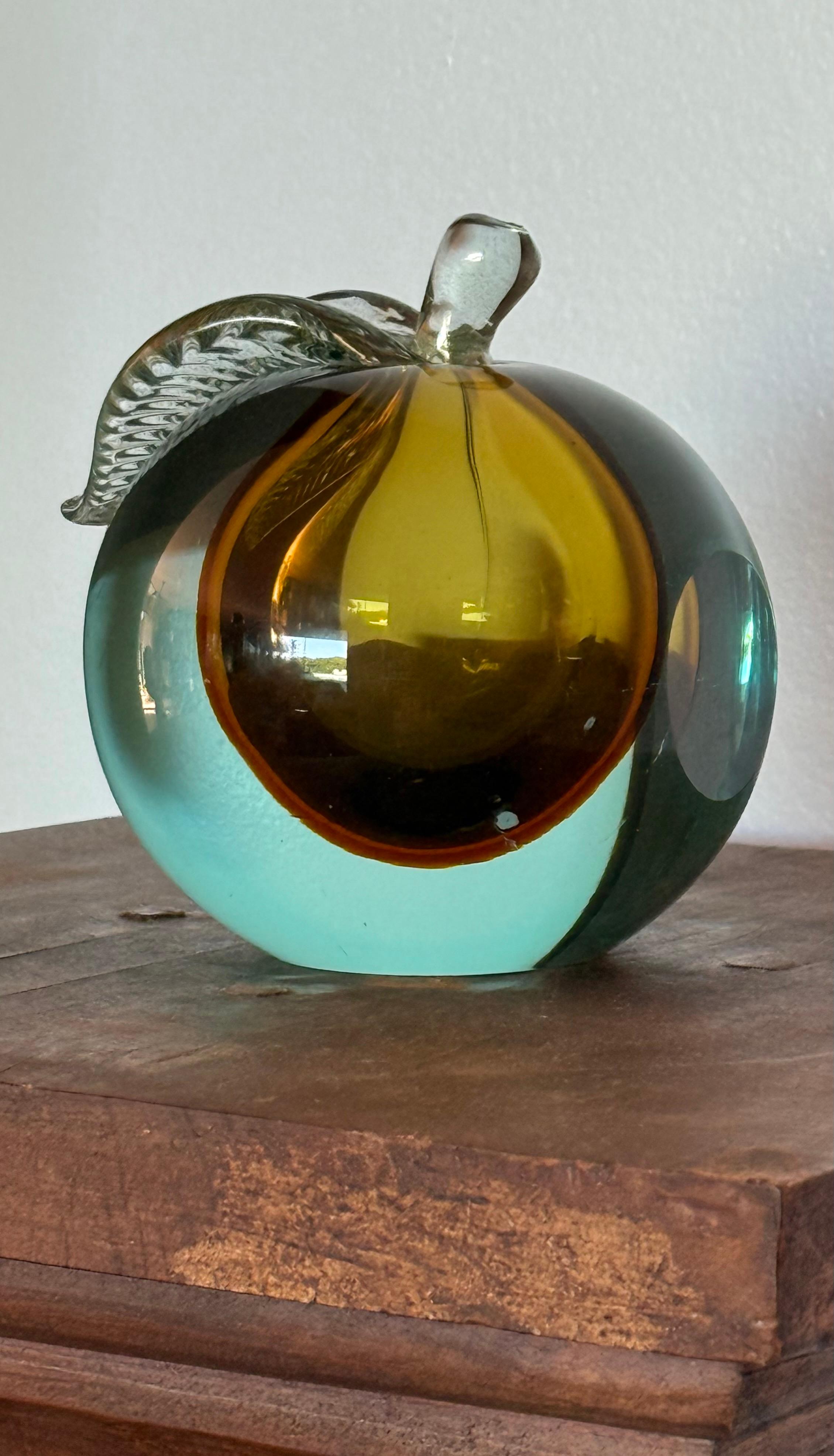 Scultura di mele in vetro artistico a Murano, XX secolo in vendita 9