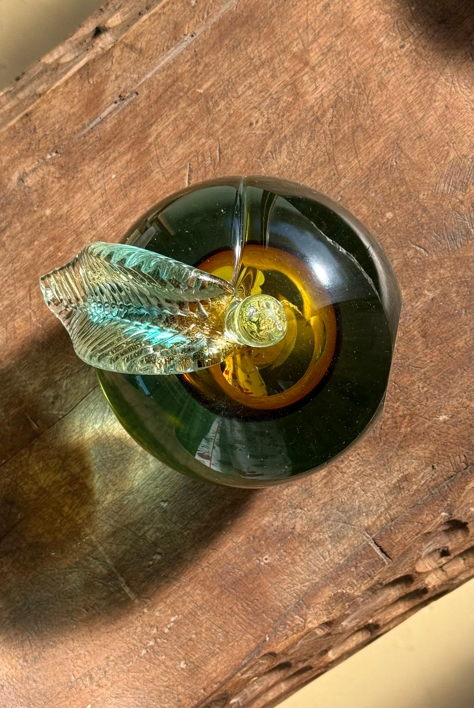 Scultura di mele in vetro artistico a Murano, XX secolo in vendita 10
