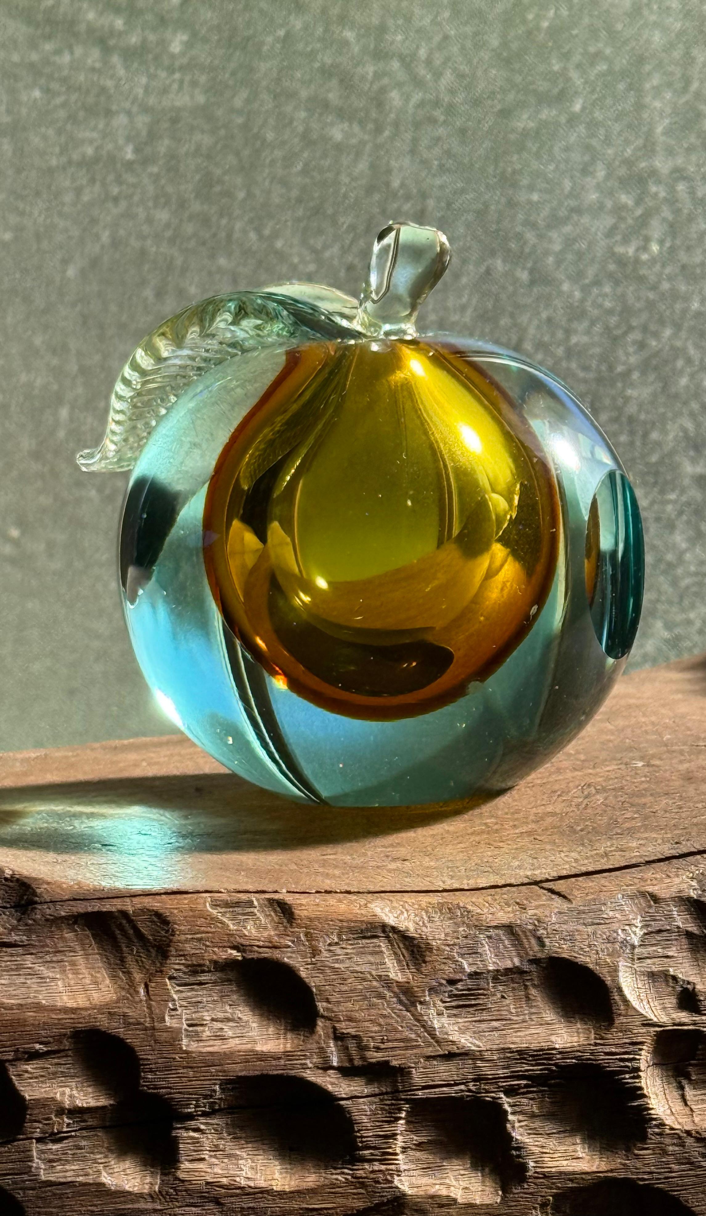 Scultura di mele in vetro artistico a Murano, XX secolo in vendita 11