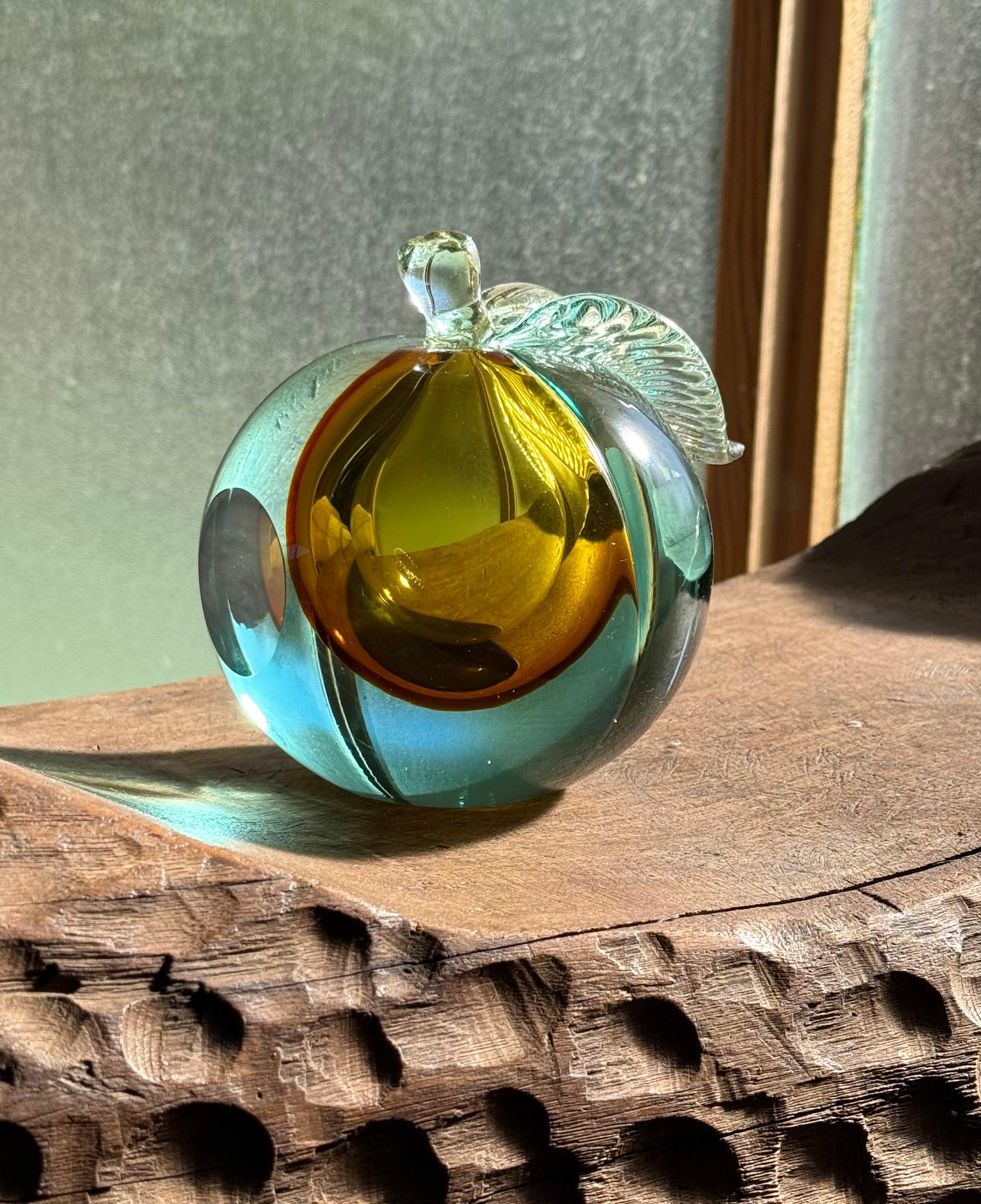 Scultura di mele in vetro artistico a Murano, XX secolo in vendita 12