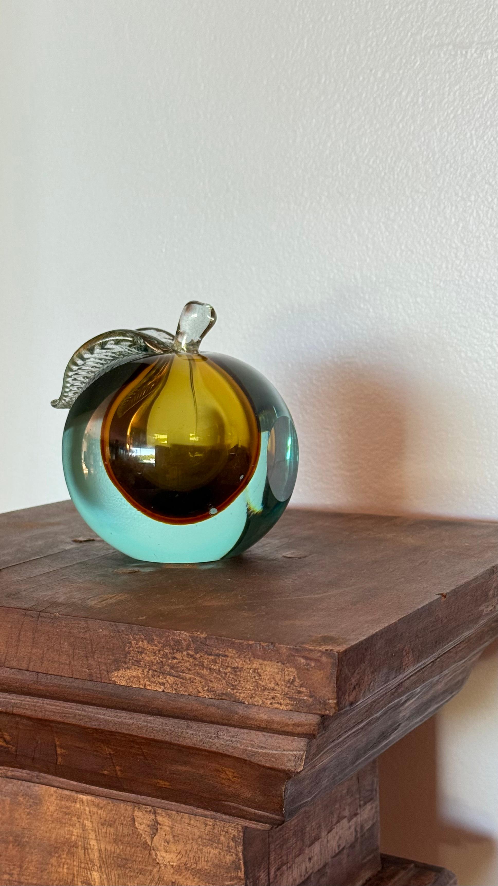 Scultura di mele in vetro artistico a Murano, XX secolo in vendita 13